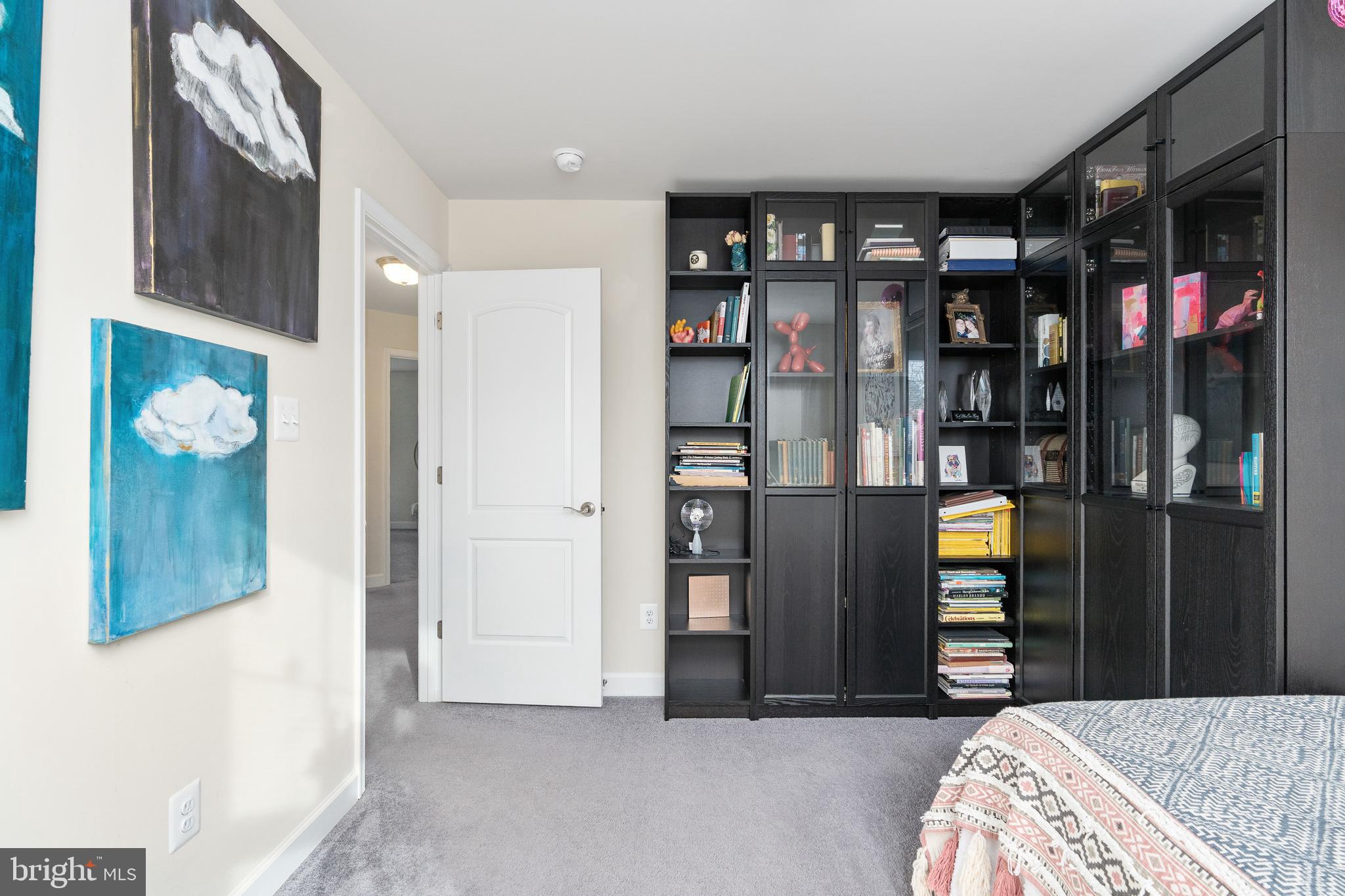 CLASSIC SHORES - Residential