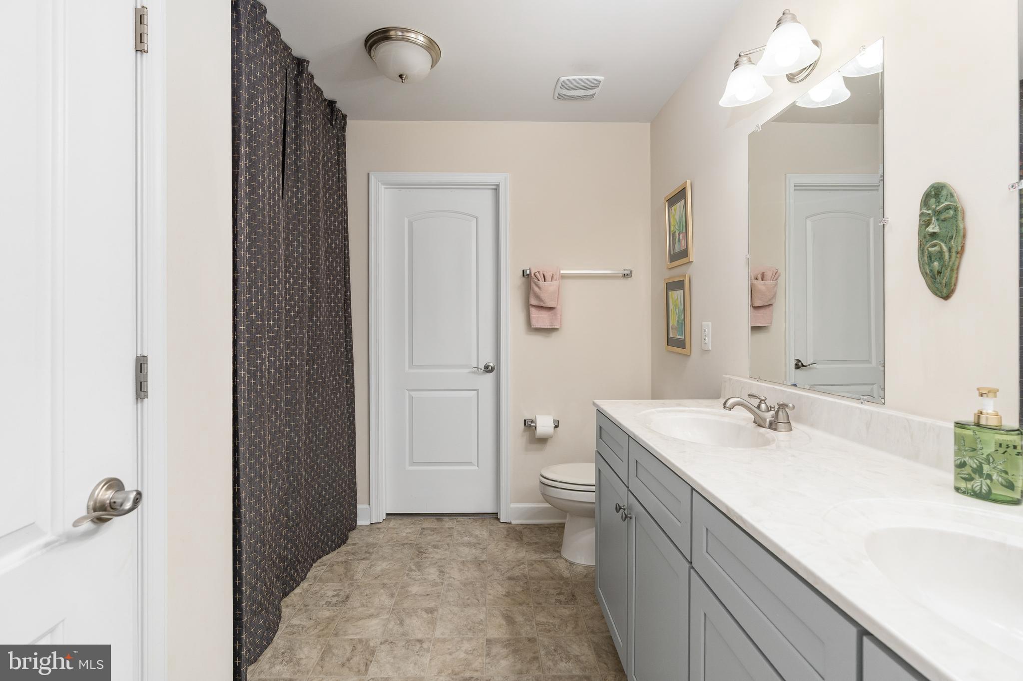 CLASSIC SHORES - Residential