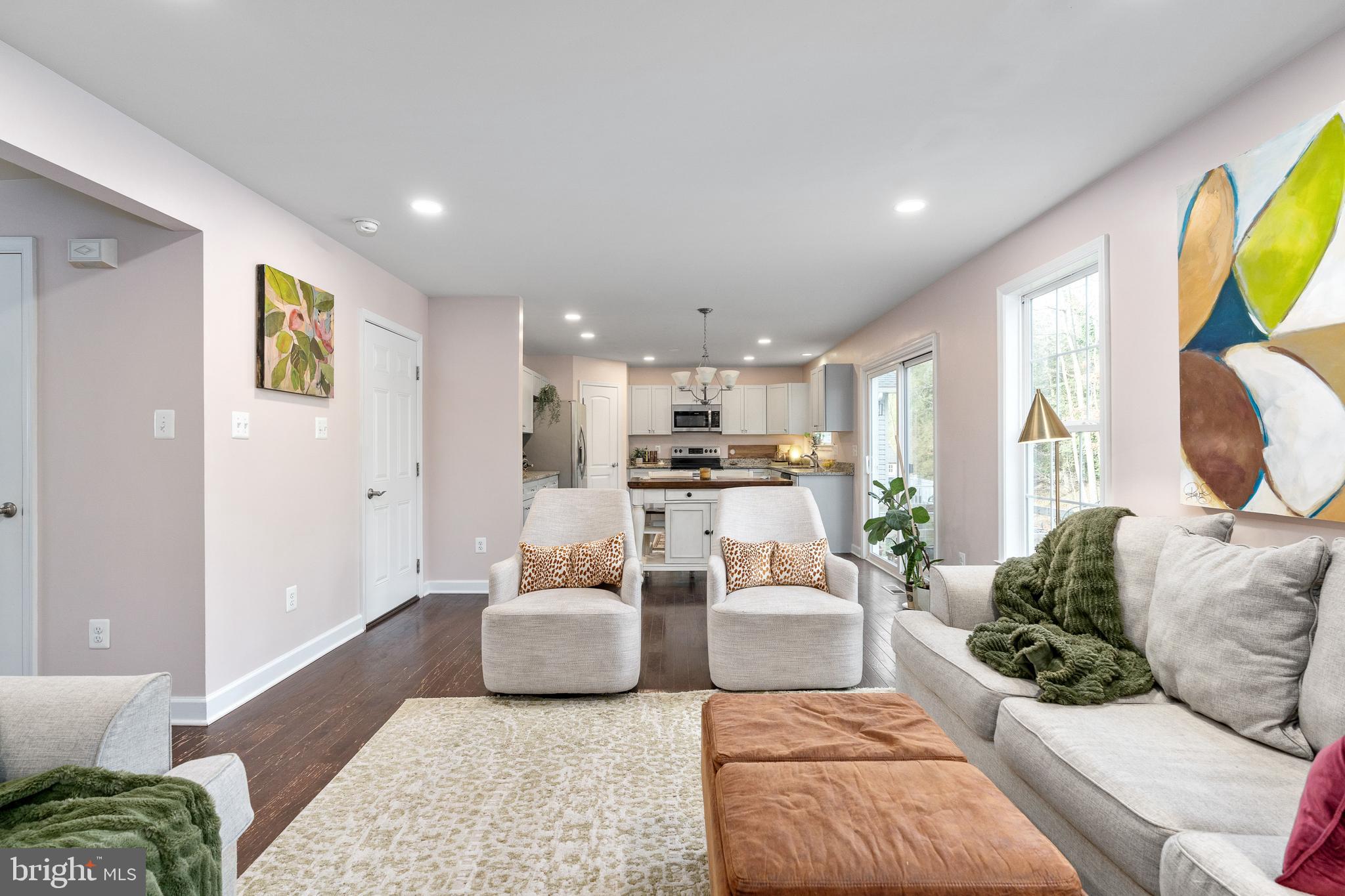 CLASSIC SHORES - Residential