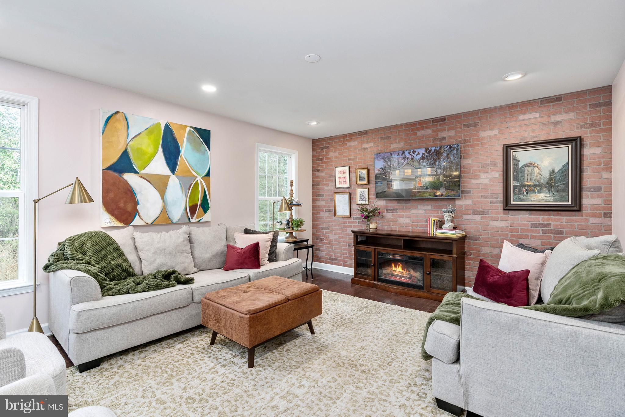 CLASSIC SHORES - Residential