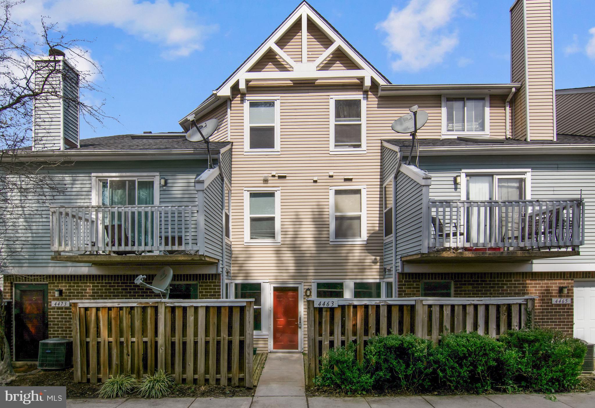 PEMBROOK VILLAGE - Residential Lease