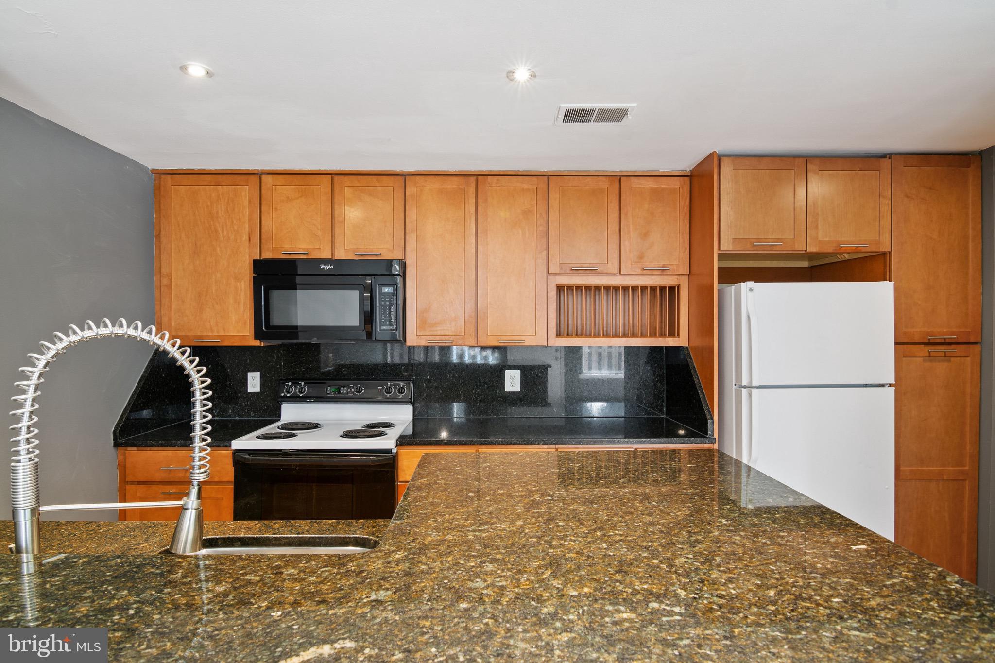 PEMBROOK VILLAGE - Residential Lease