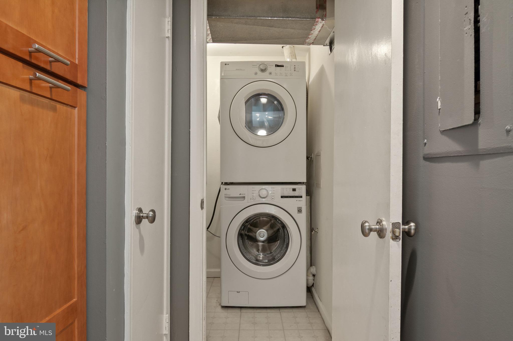 PEMBROOK VILLAGE - Residential Lease