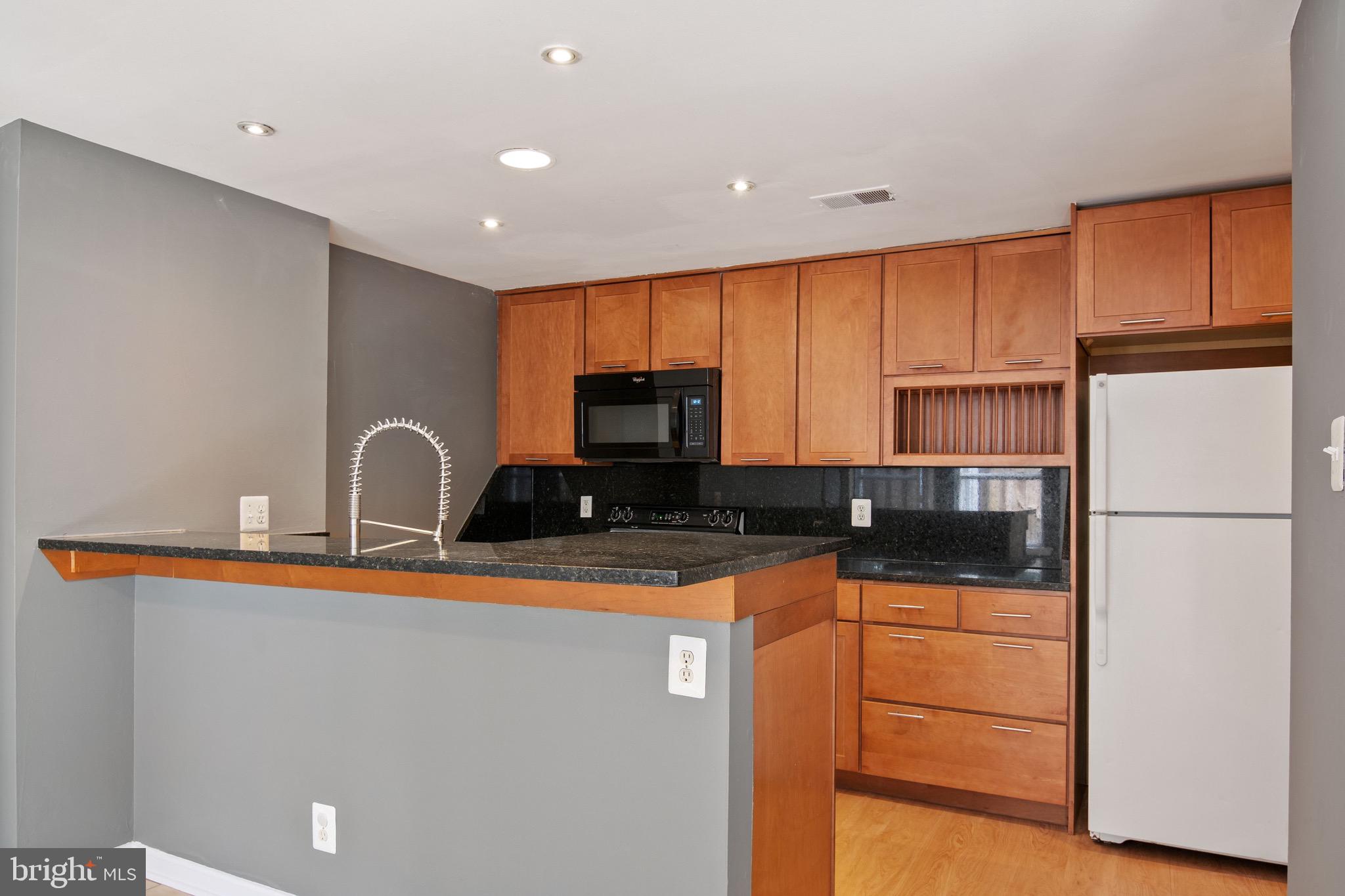 PEMBROOK VILLAGE - Residential Lease