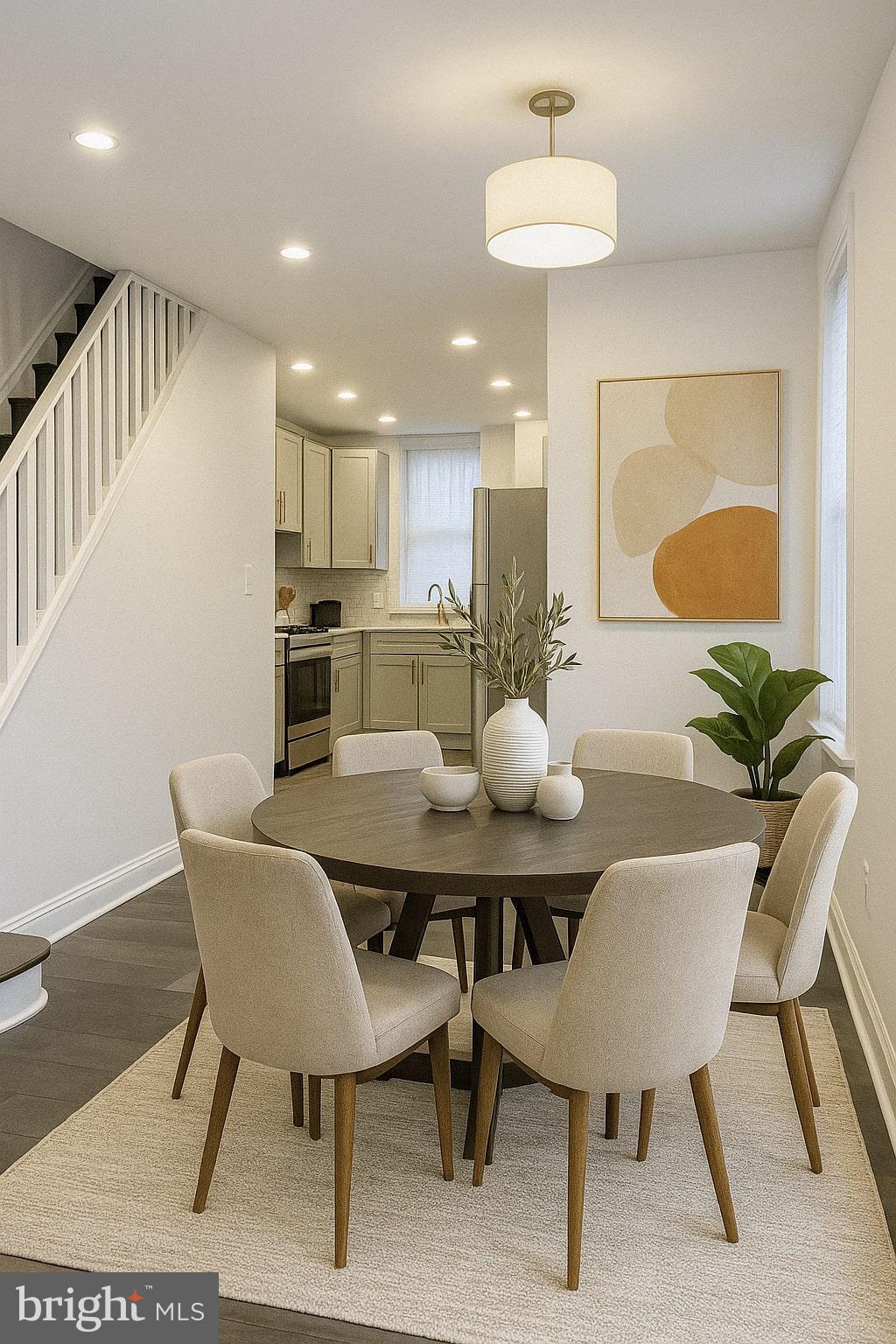 757 E WILLARD STREET