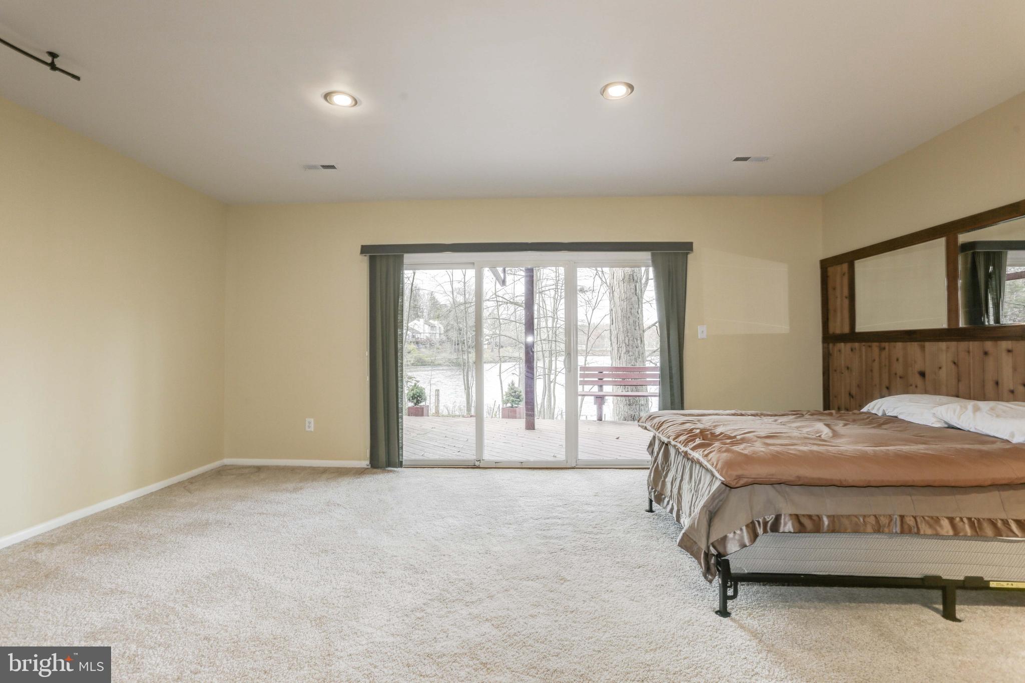 CHURCHILL TOWN SECTOR - Residential