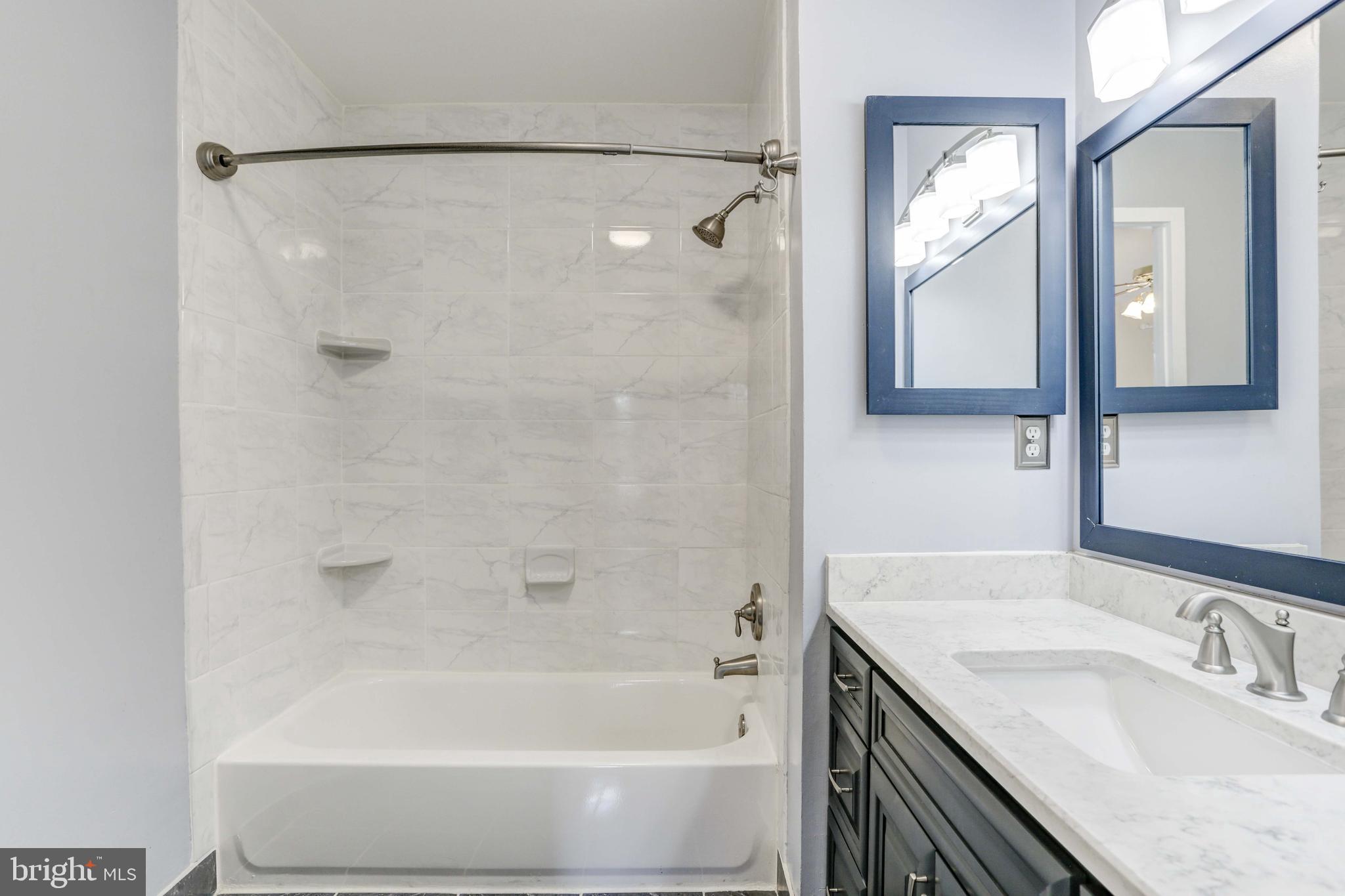 CHURCHILL TOWN SECTOR - Residential