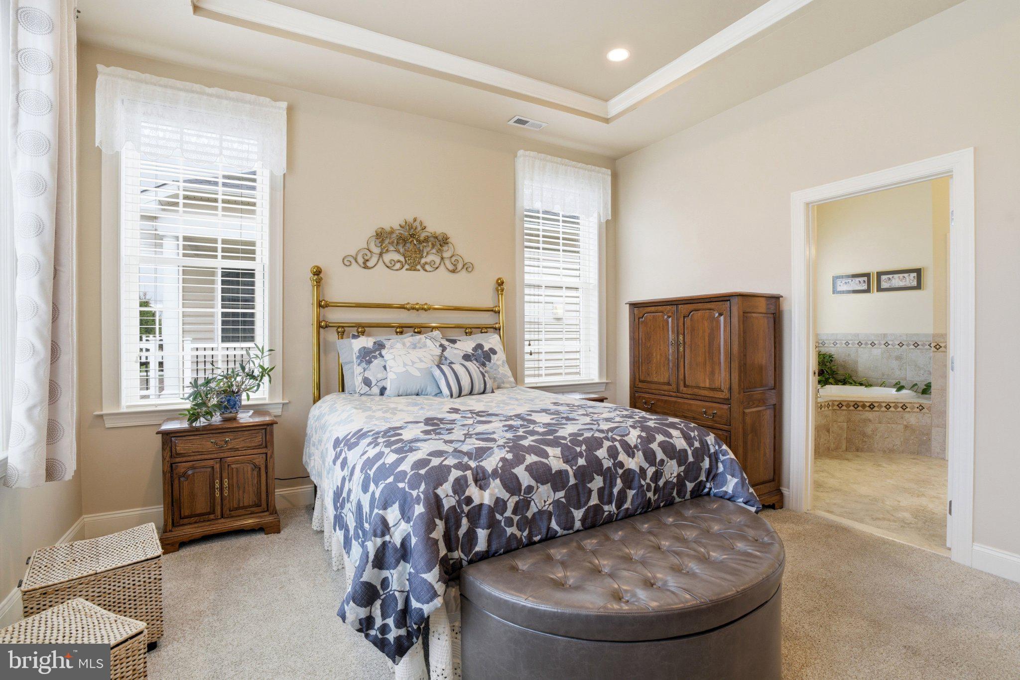 MEADOW GLEN - Residential