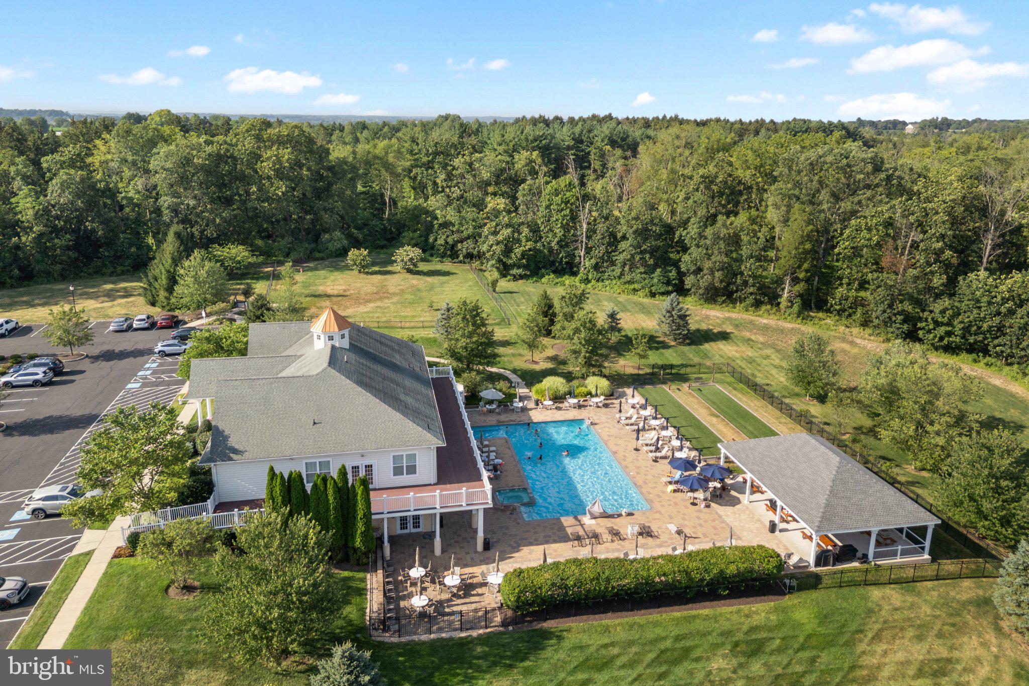 MEADOW GLEN - Residential