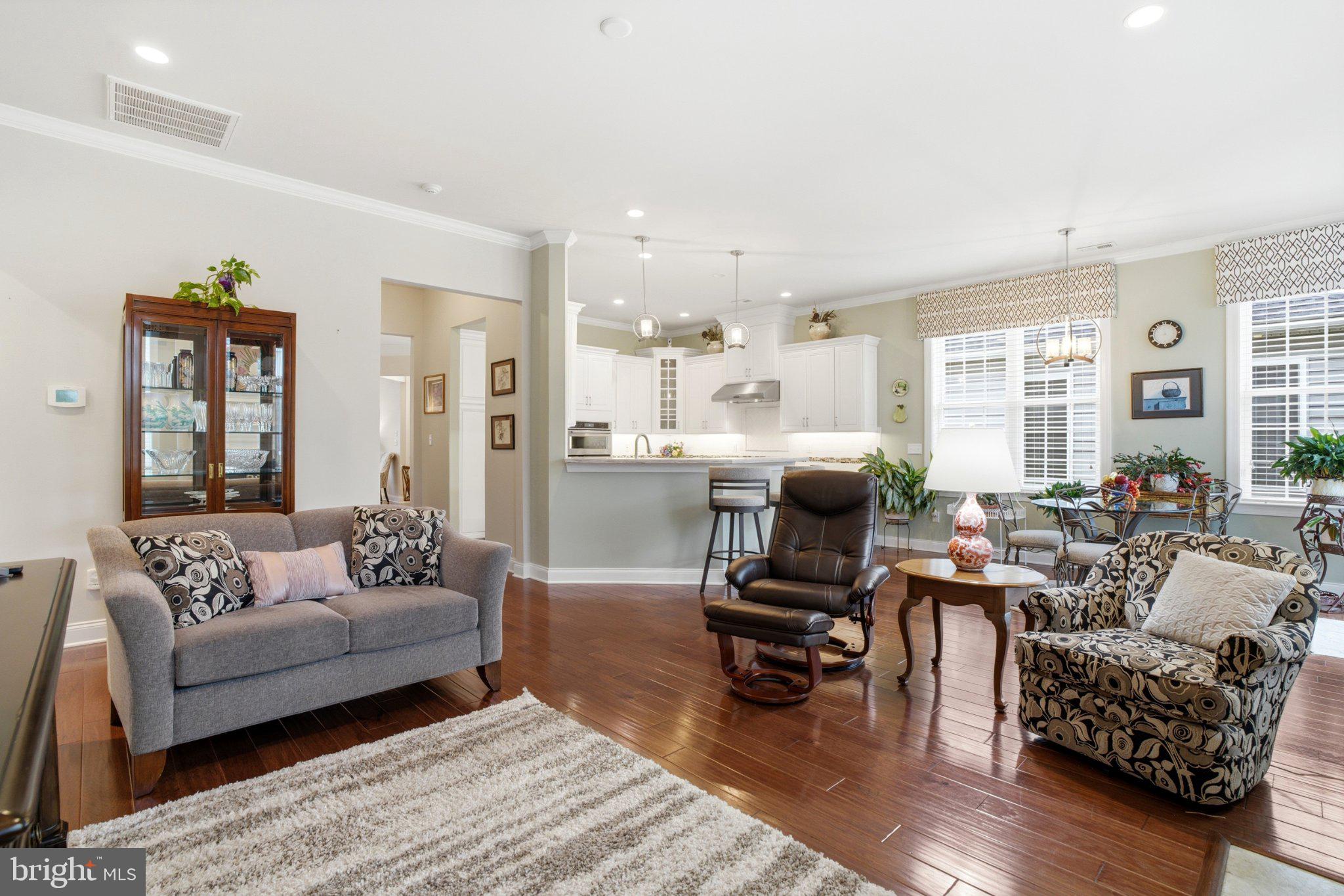 MEADOW GLEN - Residential