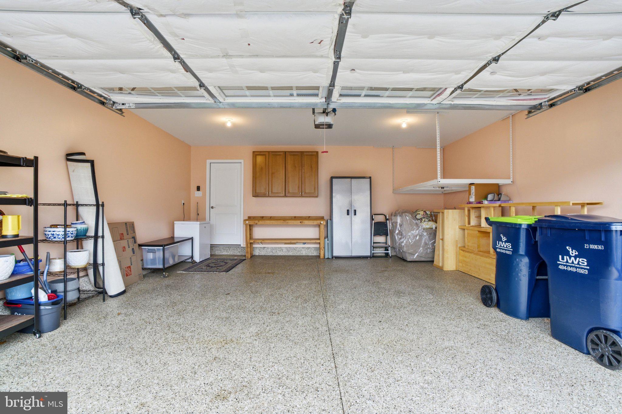 MEADOW GLEN - Residential