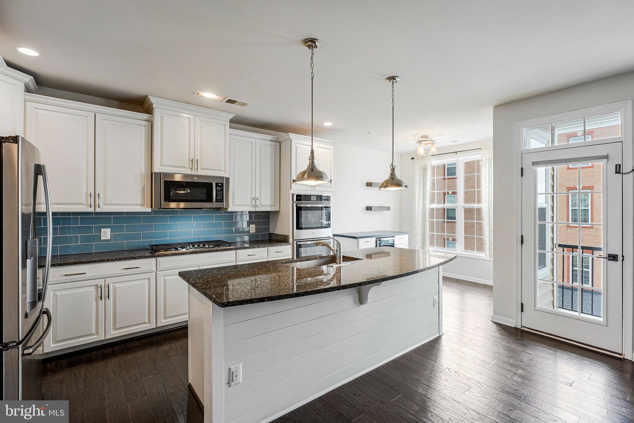 BUCKINGHAM AT LOUDOUN VALLEY - Residential Lease