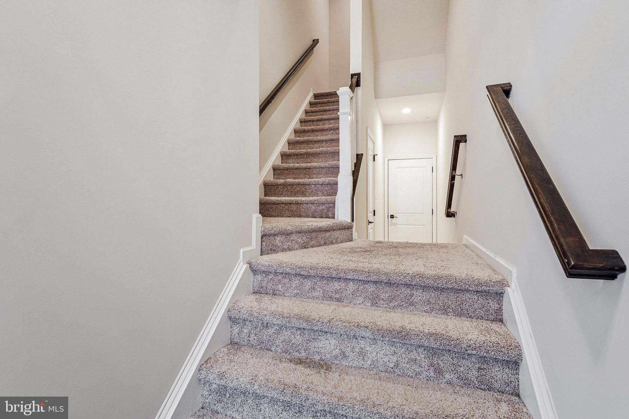 BUCKINGHAM AT LOUDOUN VALLEY - Residential Lease