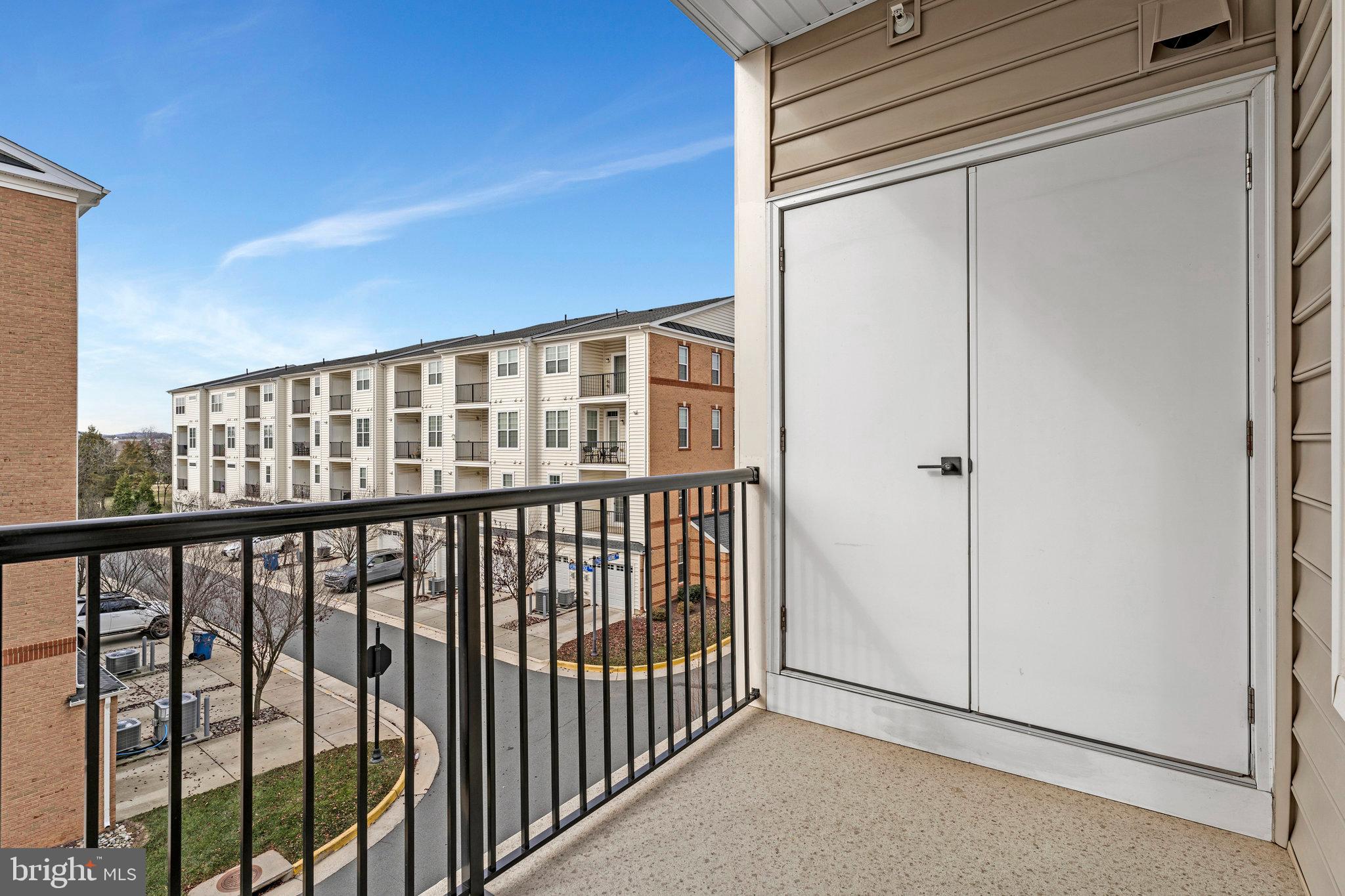 BUCKINGHAM AT LOUDOUN VALLEY - Residential Lease