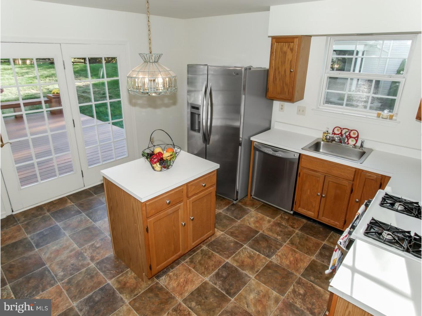 BUCKINGHAM SQ - Residential