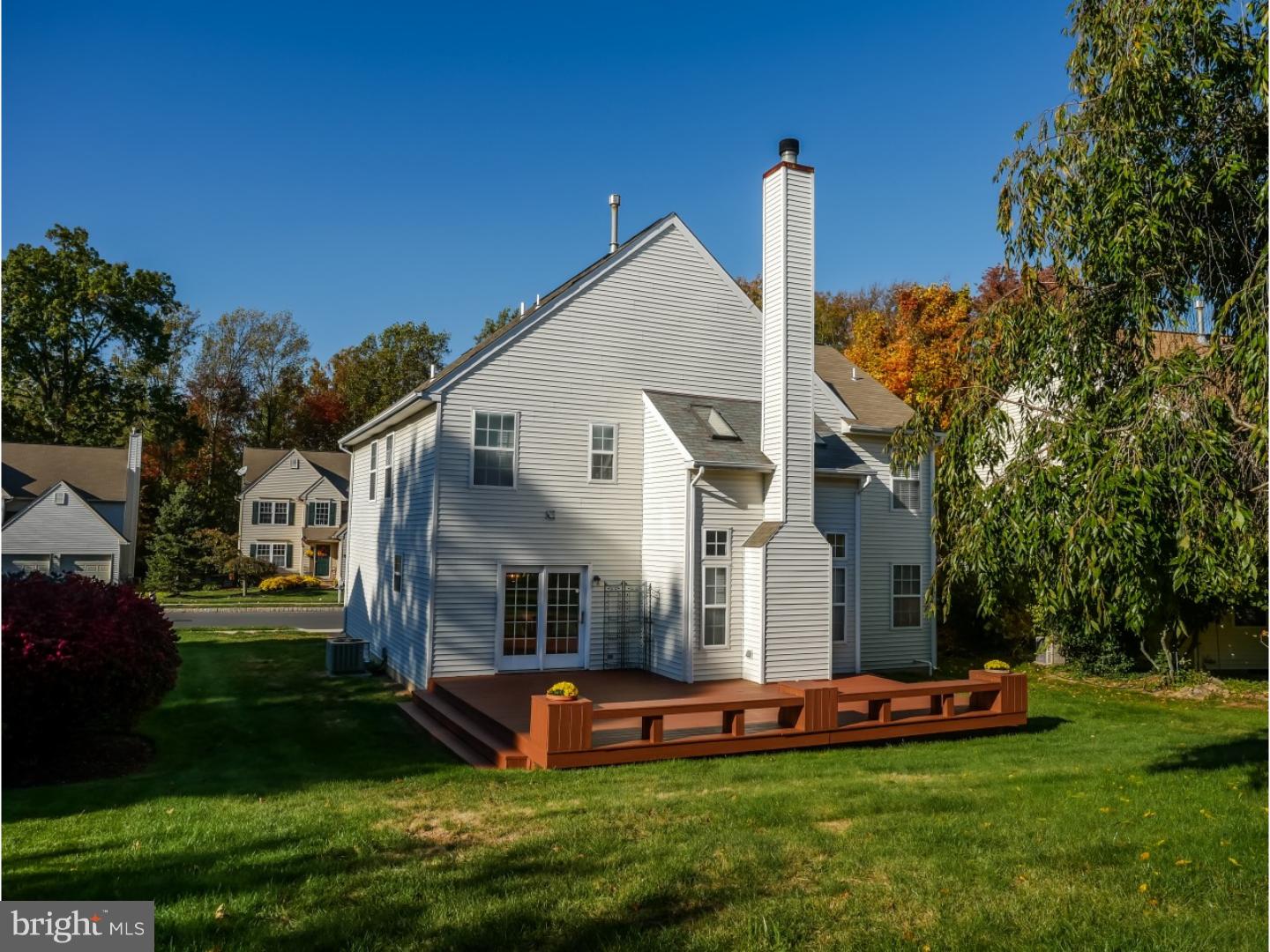 BUCKINGHAM SQ - Residential