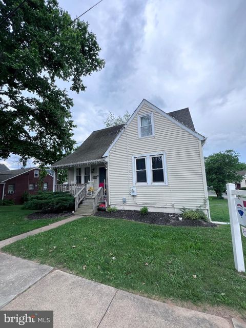 33 MILTON AVENUE WESTMINSTER MD 21157