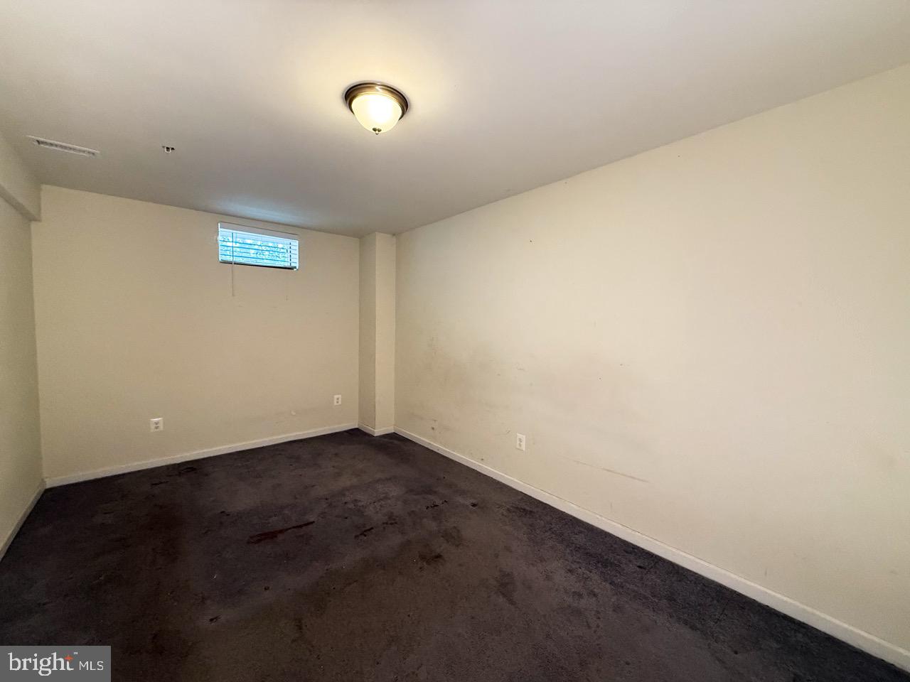 MARLBORO RIDGE - Residential