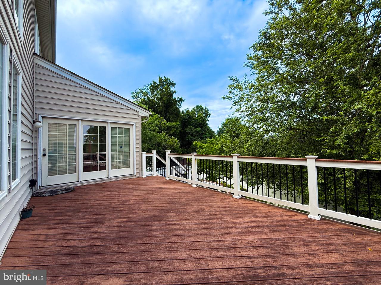 MARLBORO RIDGE - Residential