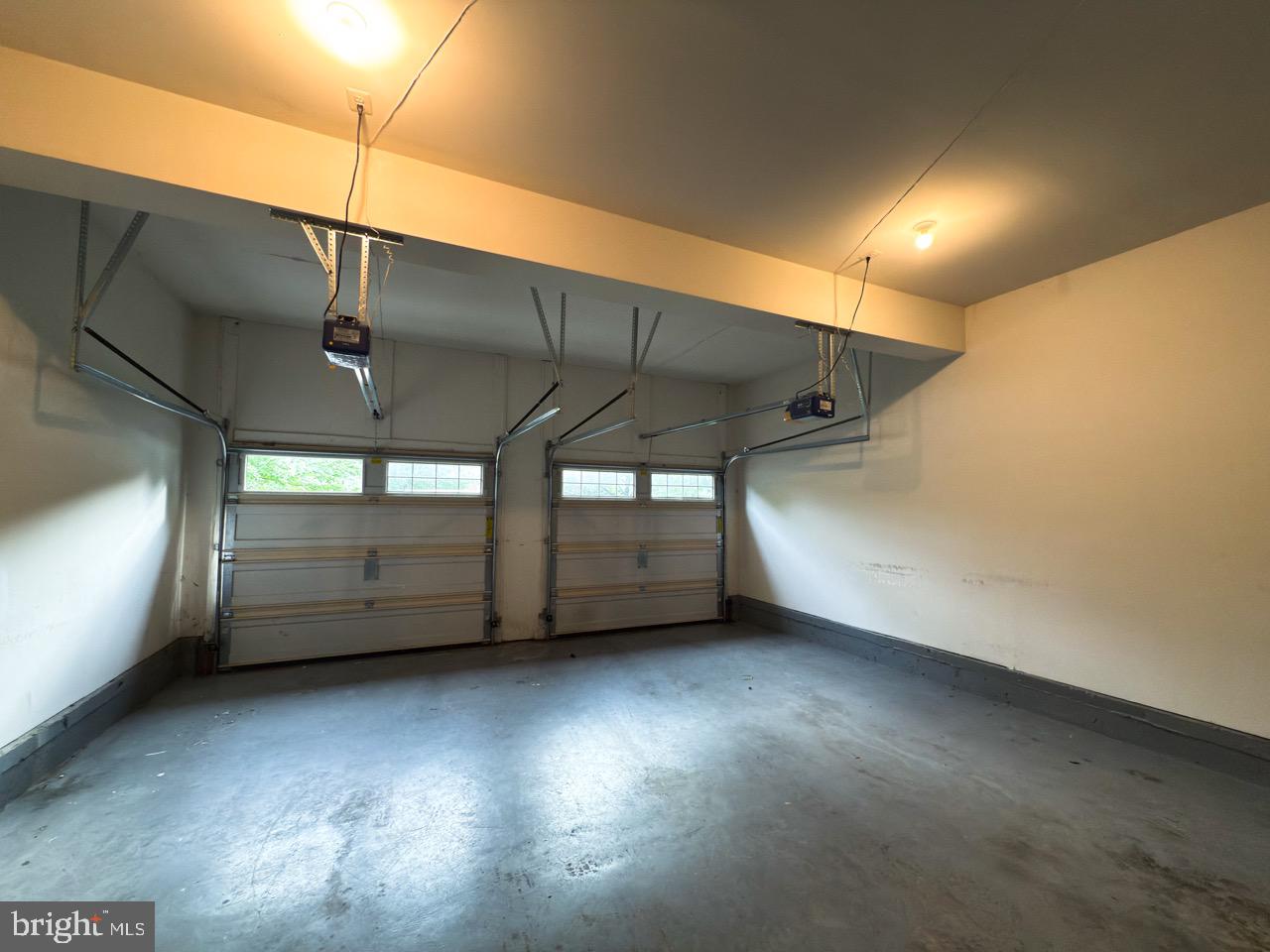 MARLBORO RIDGE - Residential