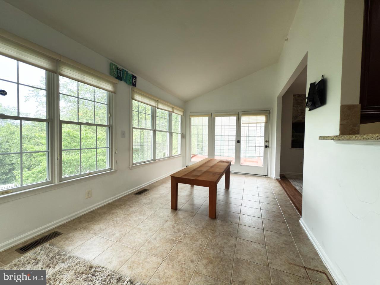 MARLBORO RIDGE - Residential