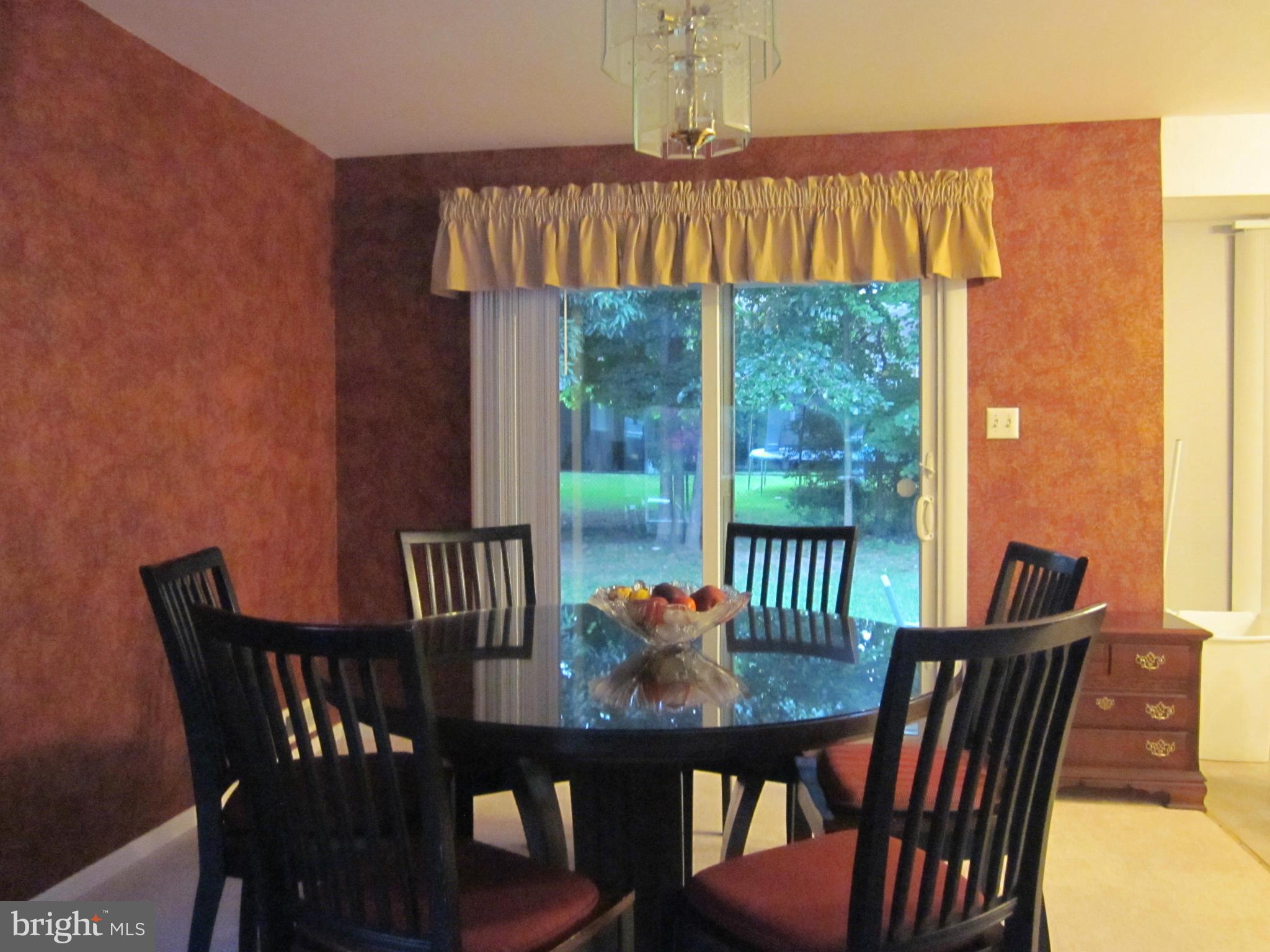 FAIRFAX VILLA - Residential