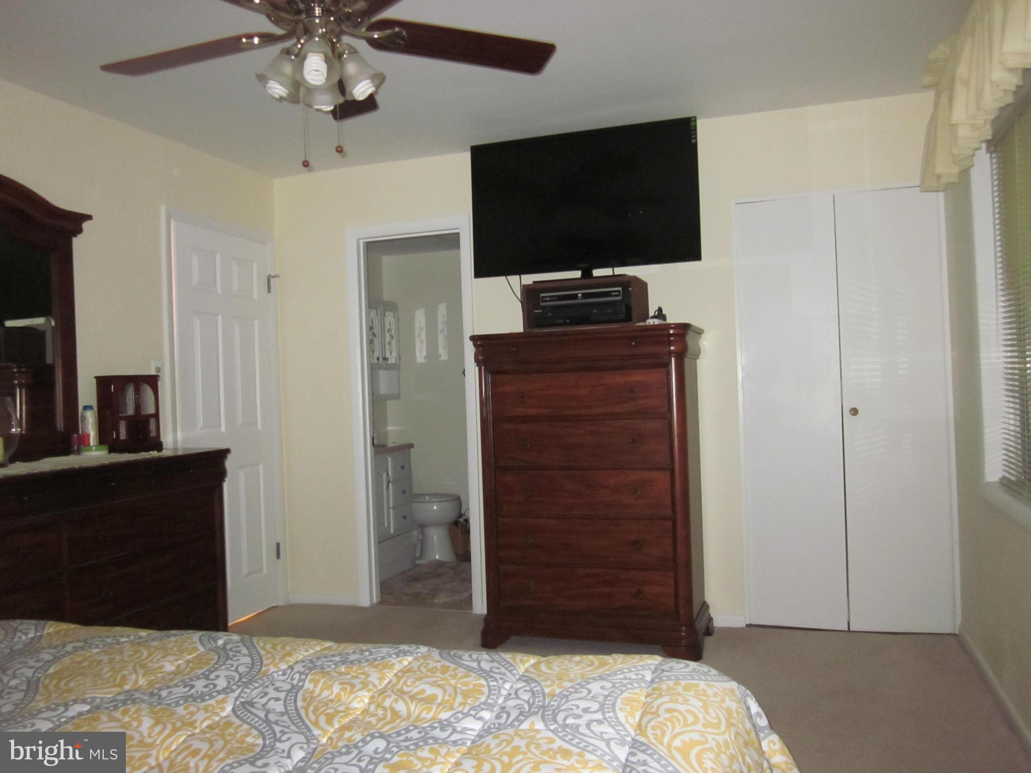 FAIRFAX VILLA - Residential