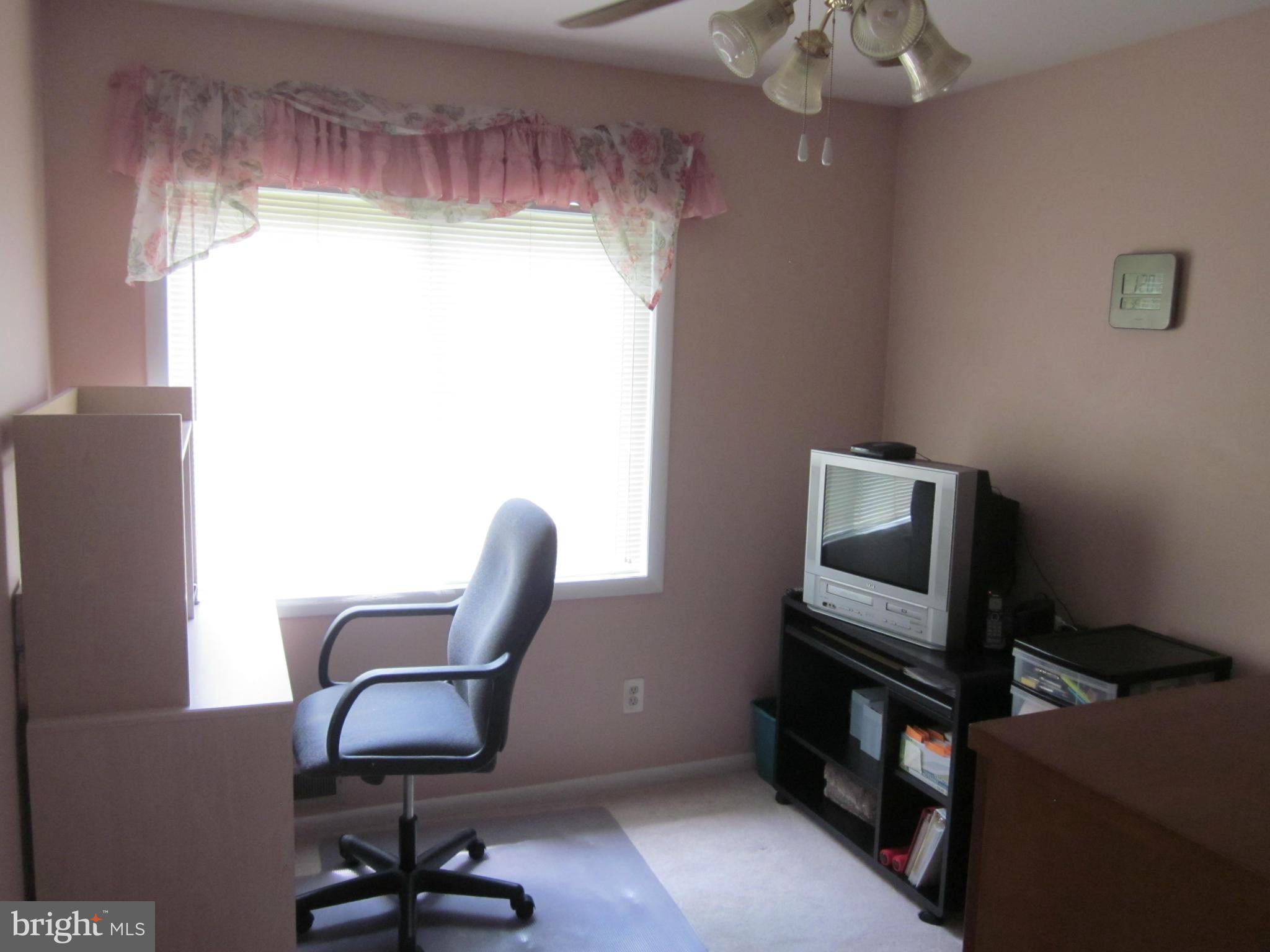 FAIRFAX VILLA - Residential