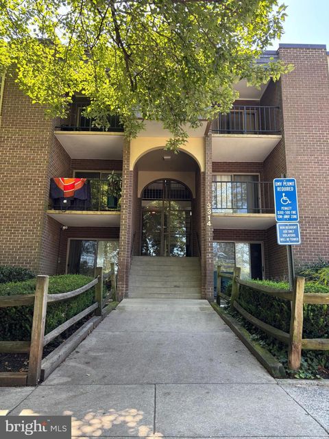 3314 WOODBURN VILLAGE DRIVE 13 ANNANDALE VA 22003