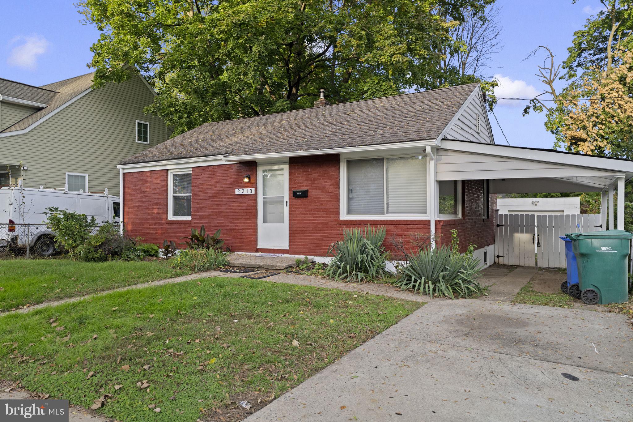 2213 LIBERATOR STREET