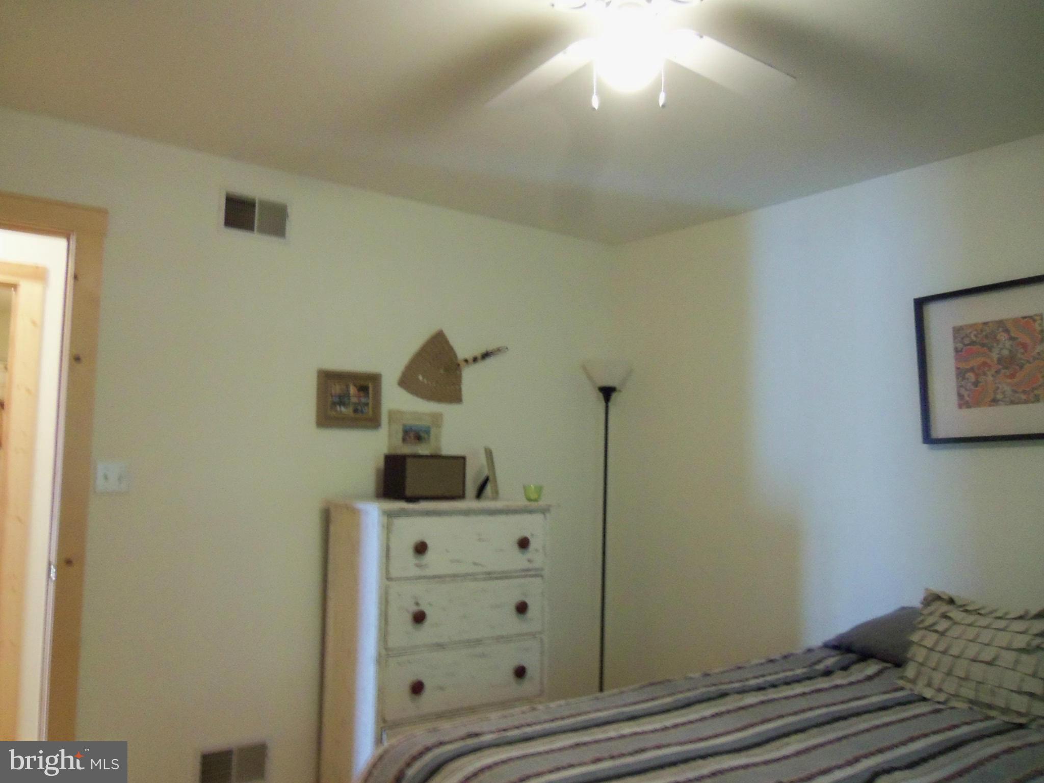 ROUSE MOUNTAIN - Residential