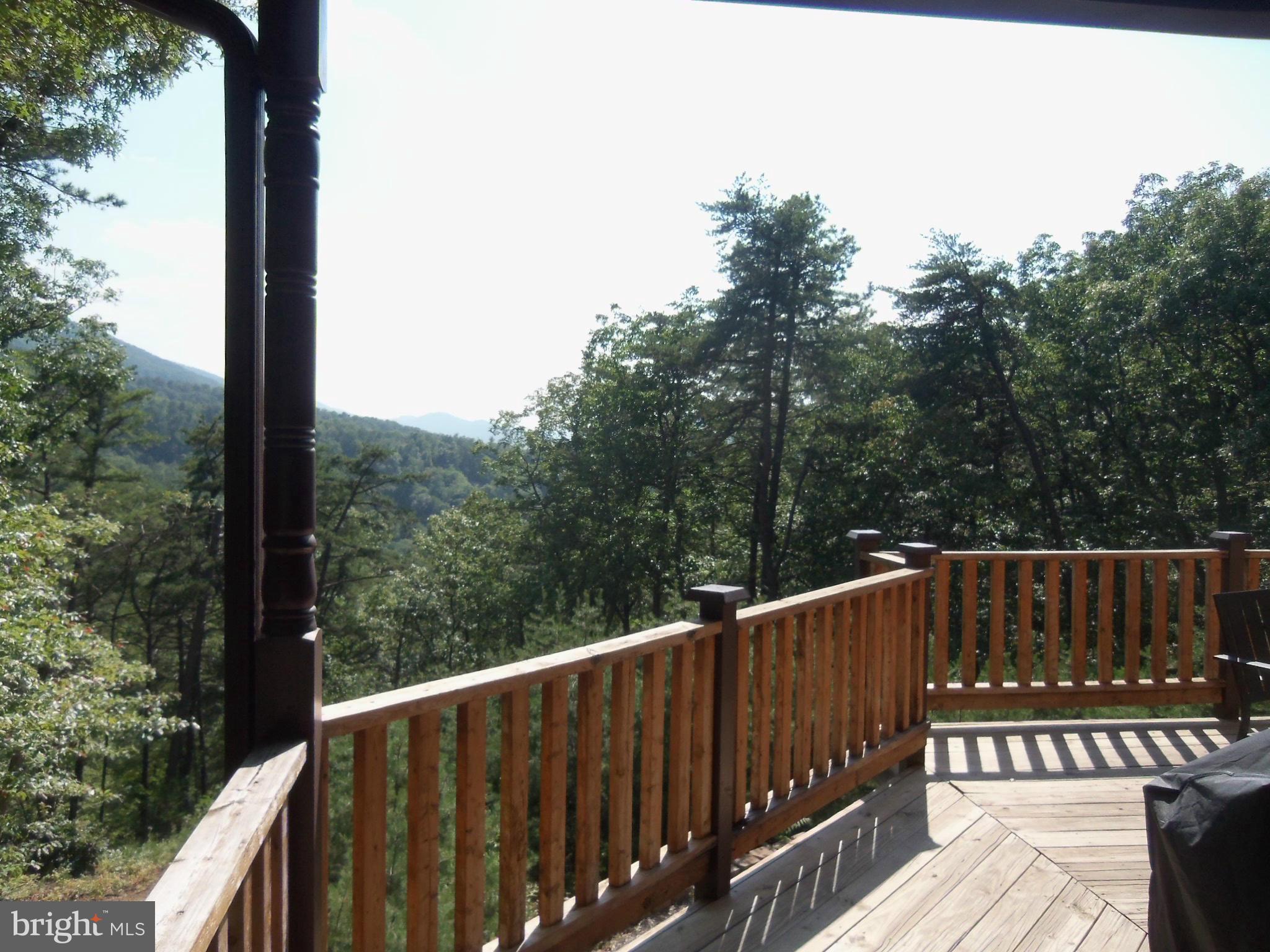 ROUSE MOUNTAIN - Residential