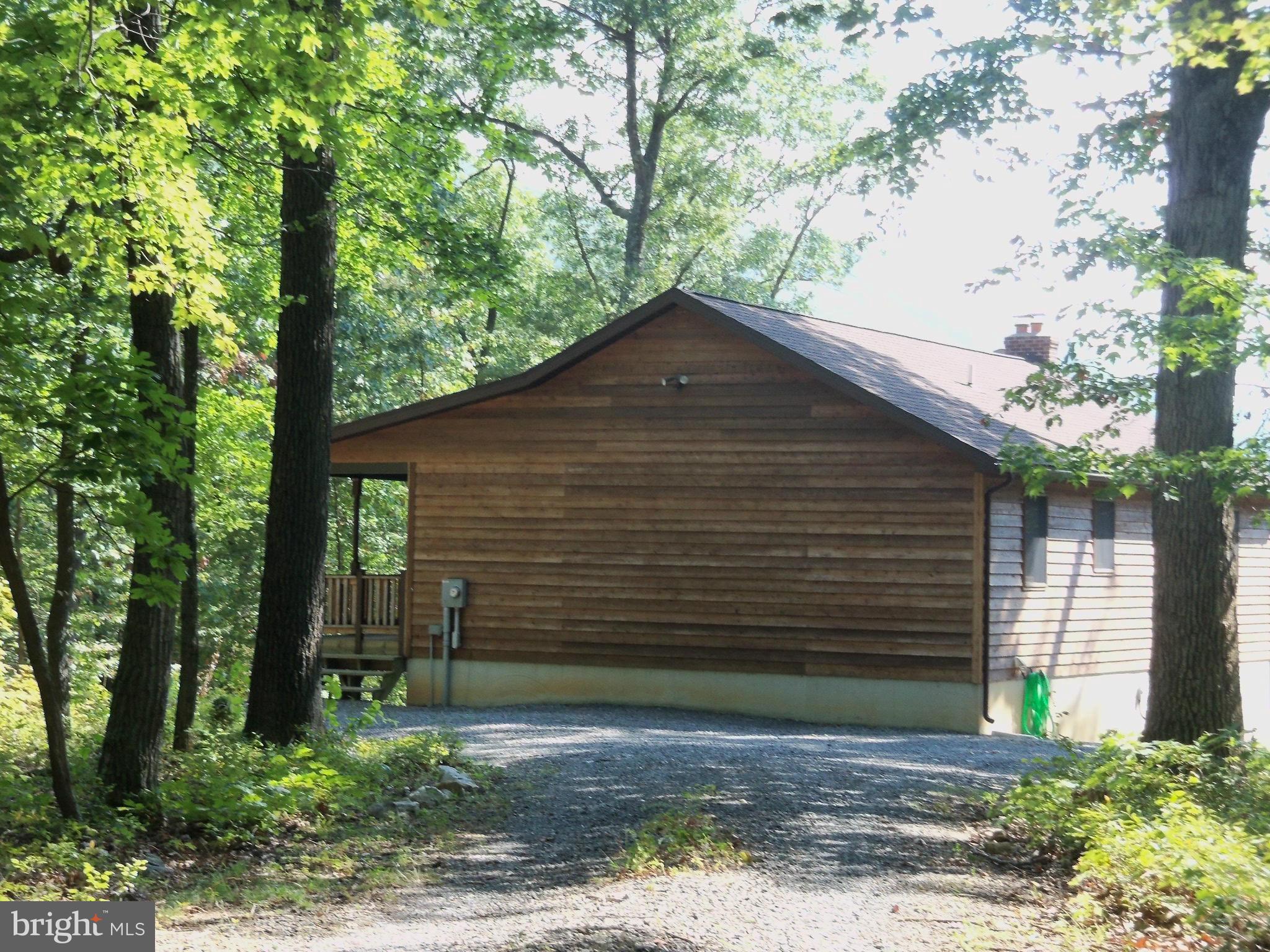 ROUSE MOUNTAIN - Residential