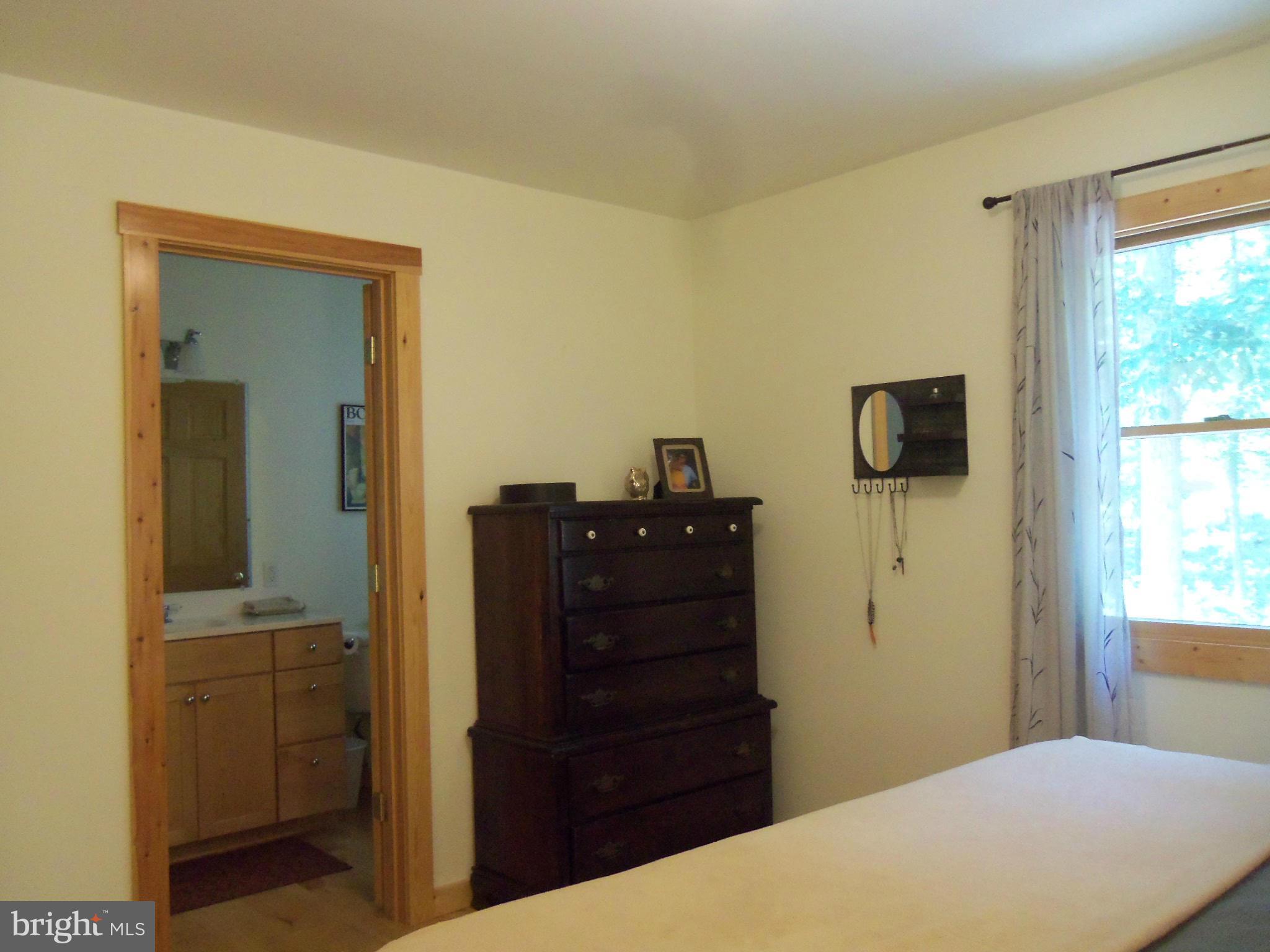 ROUSE MOUNTAIN - Residential