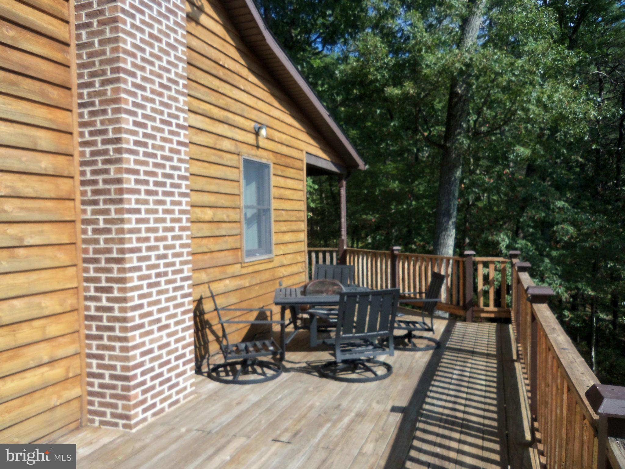 ROUSE MOUNTAIN - Residential