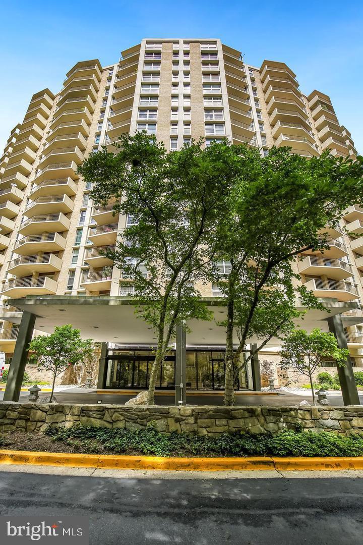 PARKSIDE PLAZA CODM - Residential