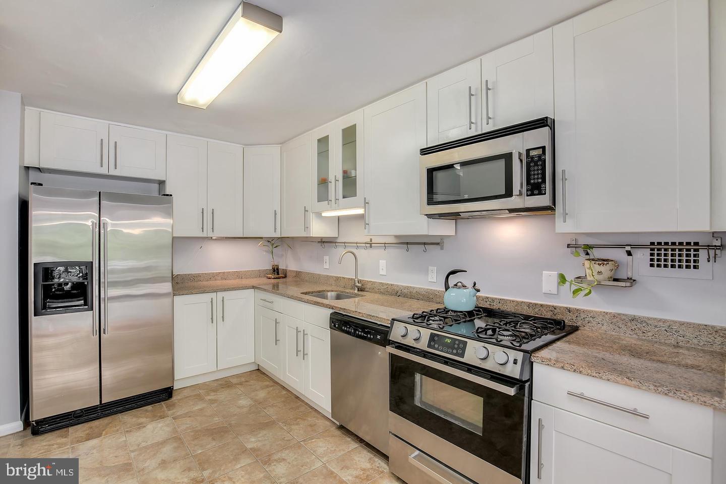 PARKSIDE PLAZA CODM - Residential