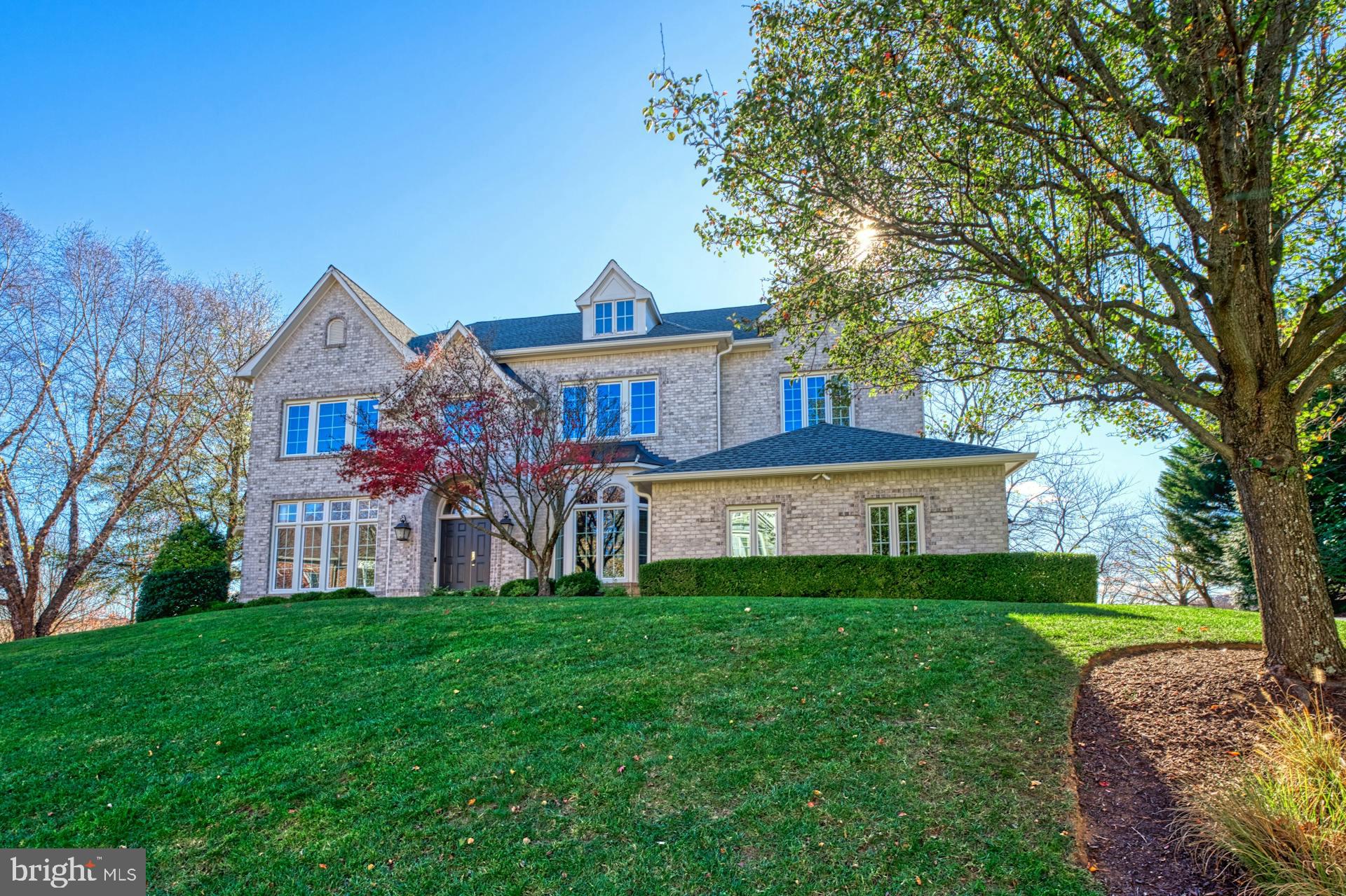 BEACON HILL - Residential