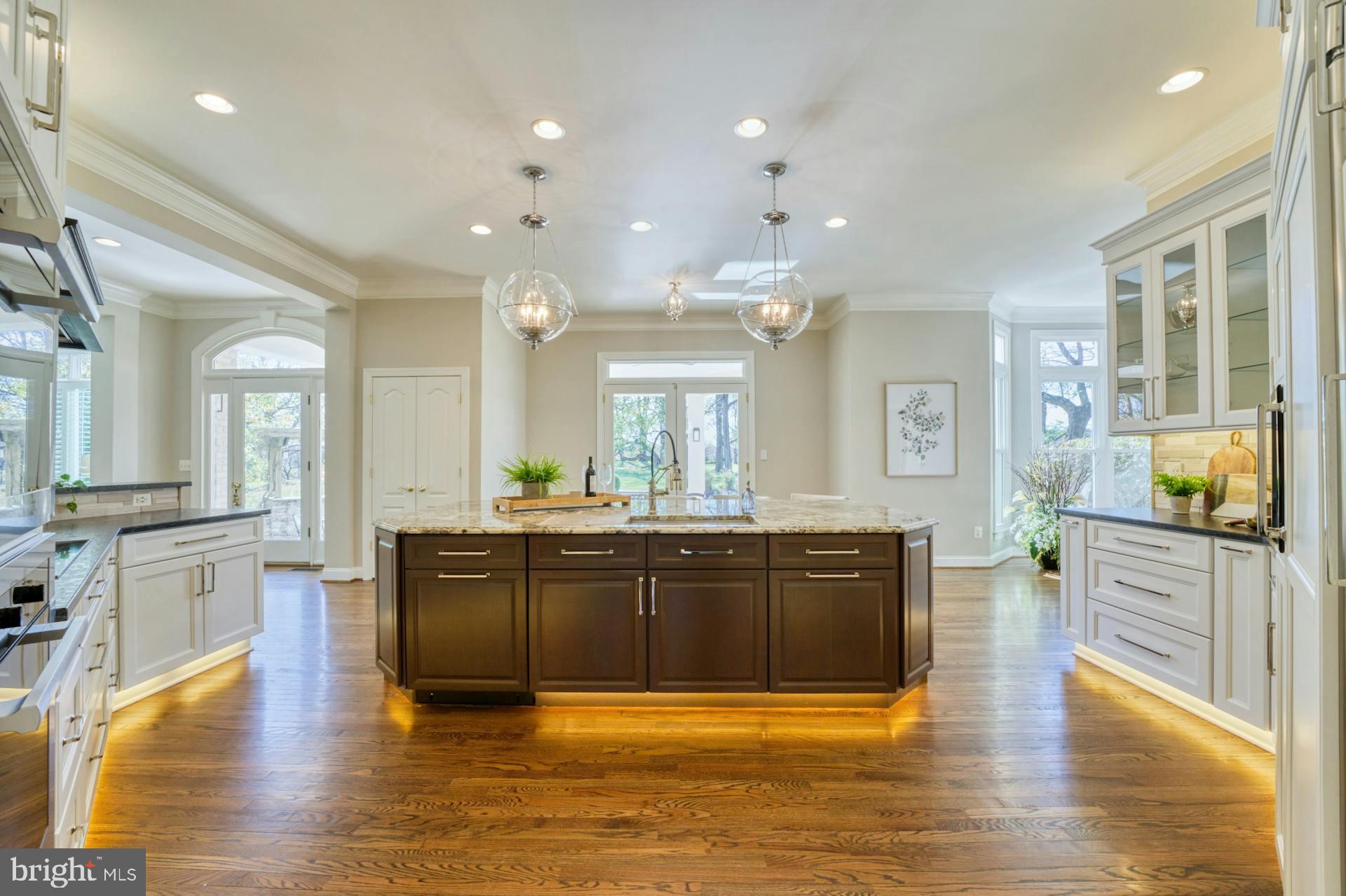 BEACON HILL - Residential