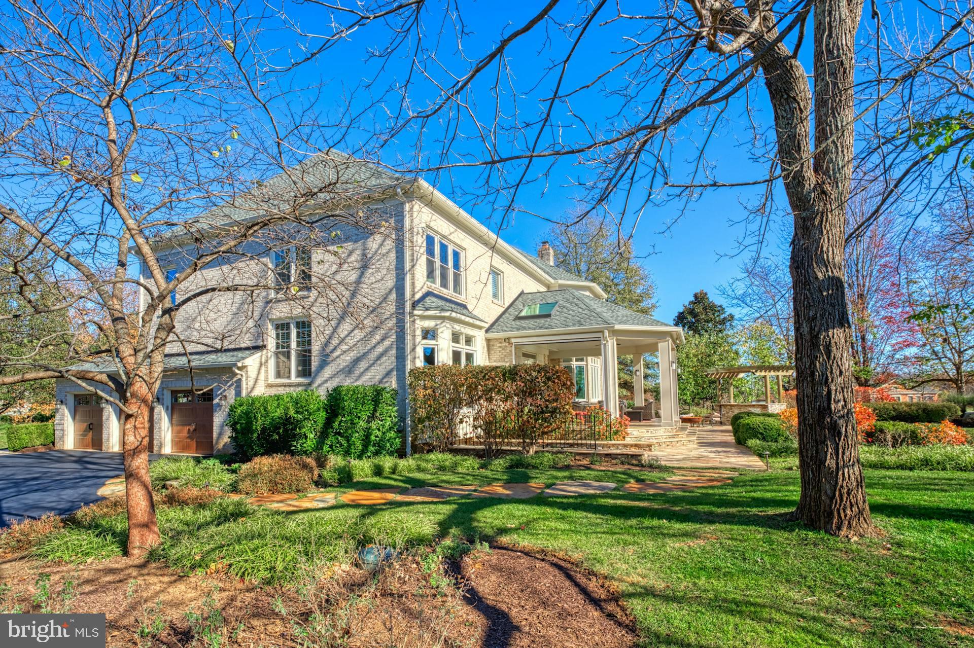 BEACON HILL - Residential