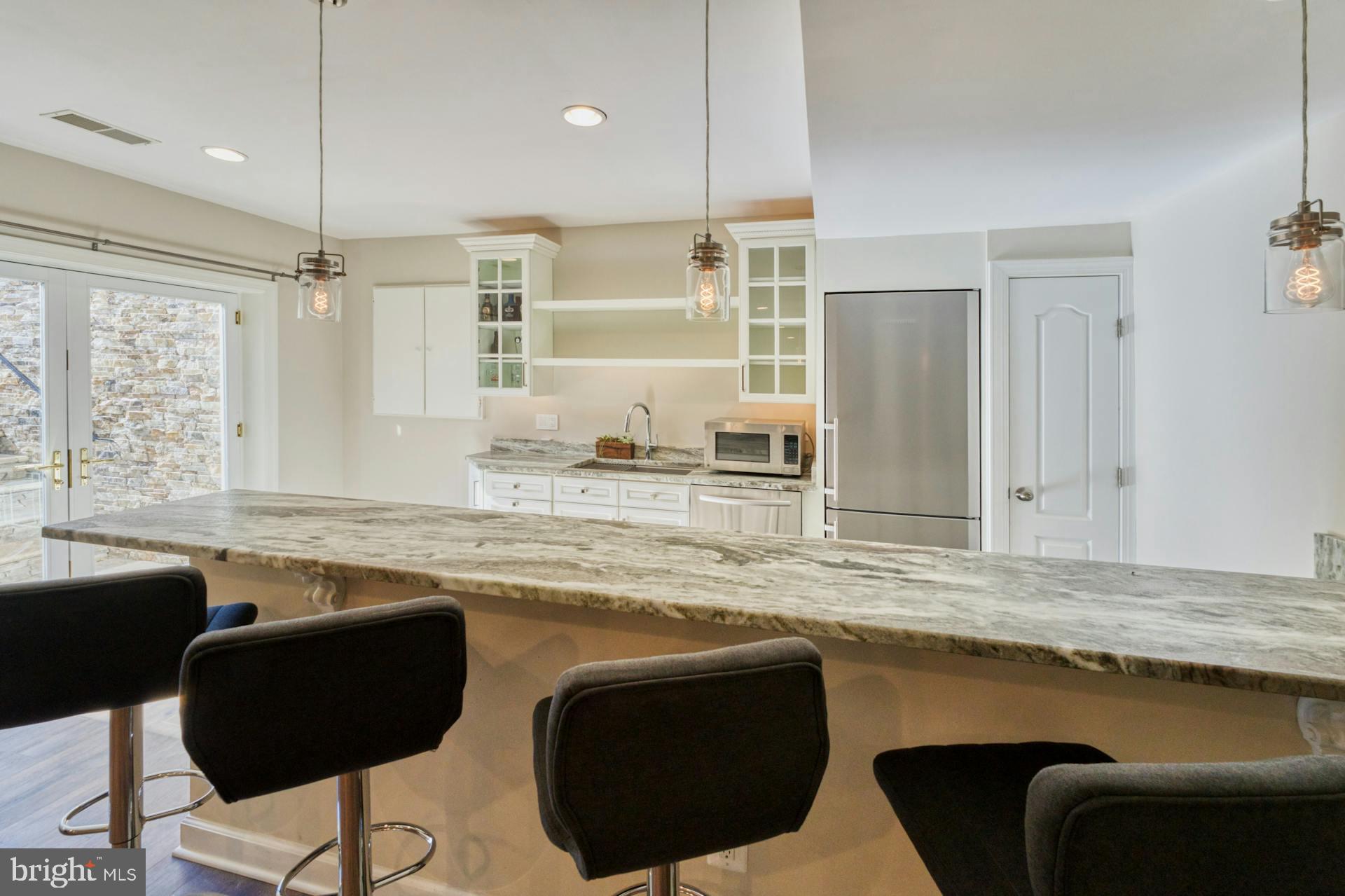 BEACON HILL - Residential