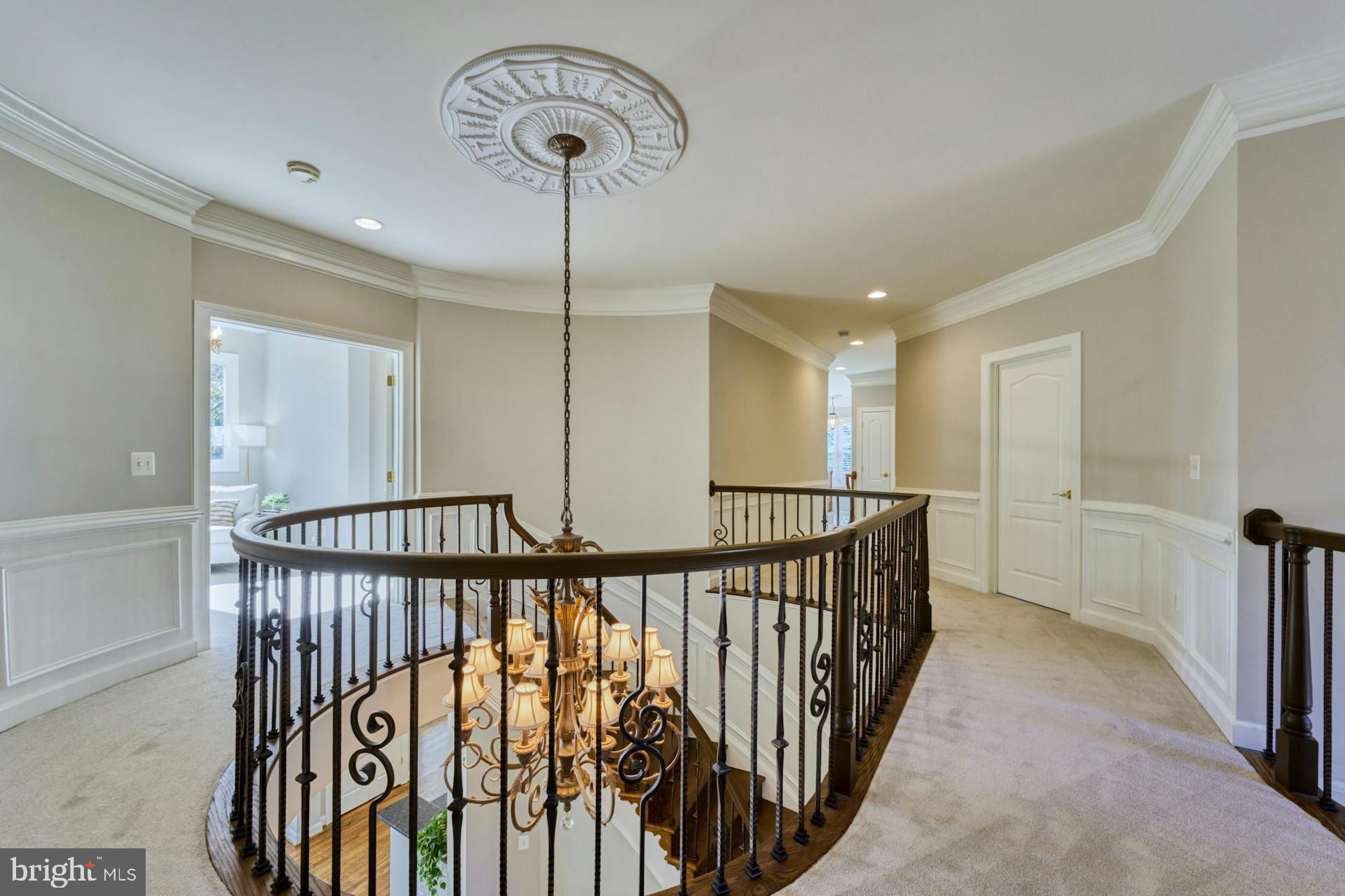 BEACON HILL - Residential