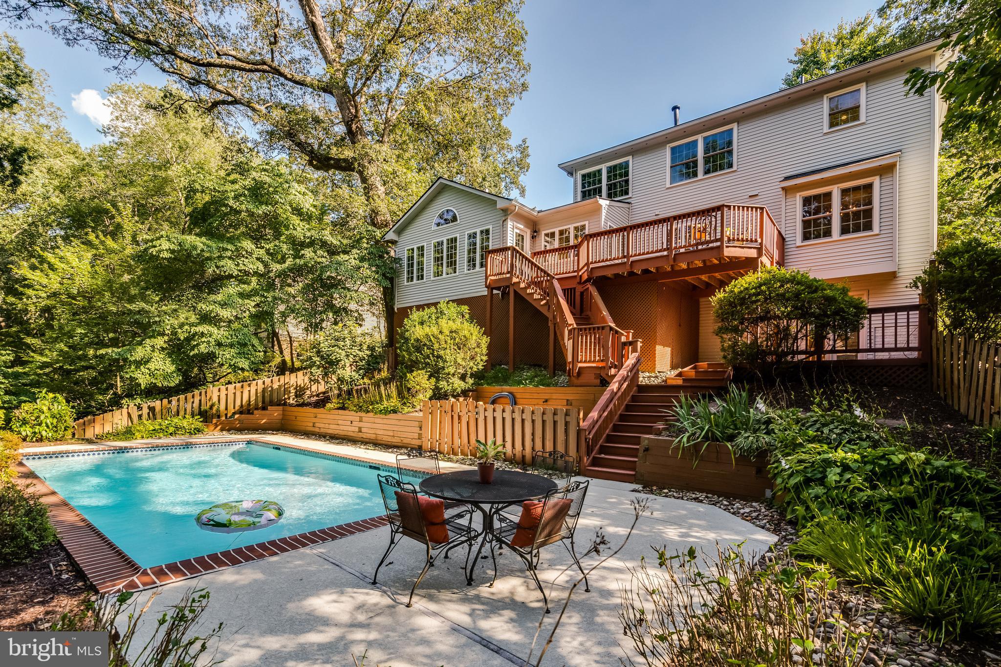 CARPERS FARM - Residential