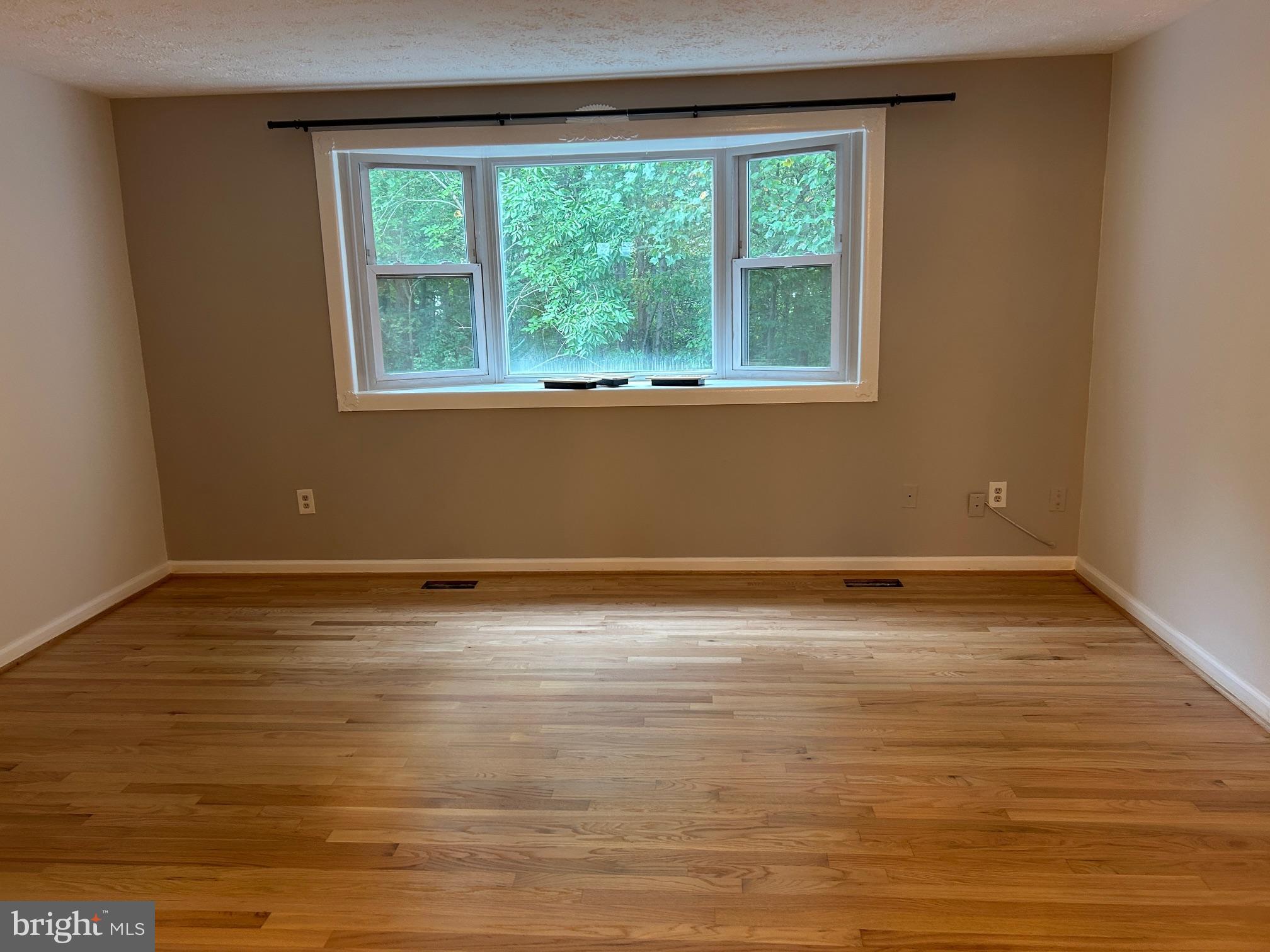 NEWINGTON FOREST - Residential