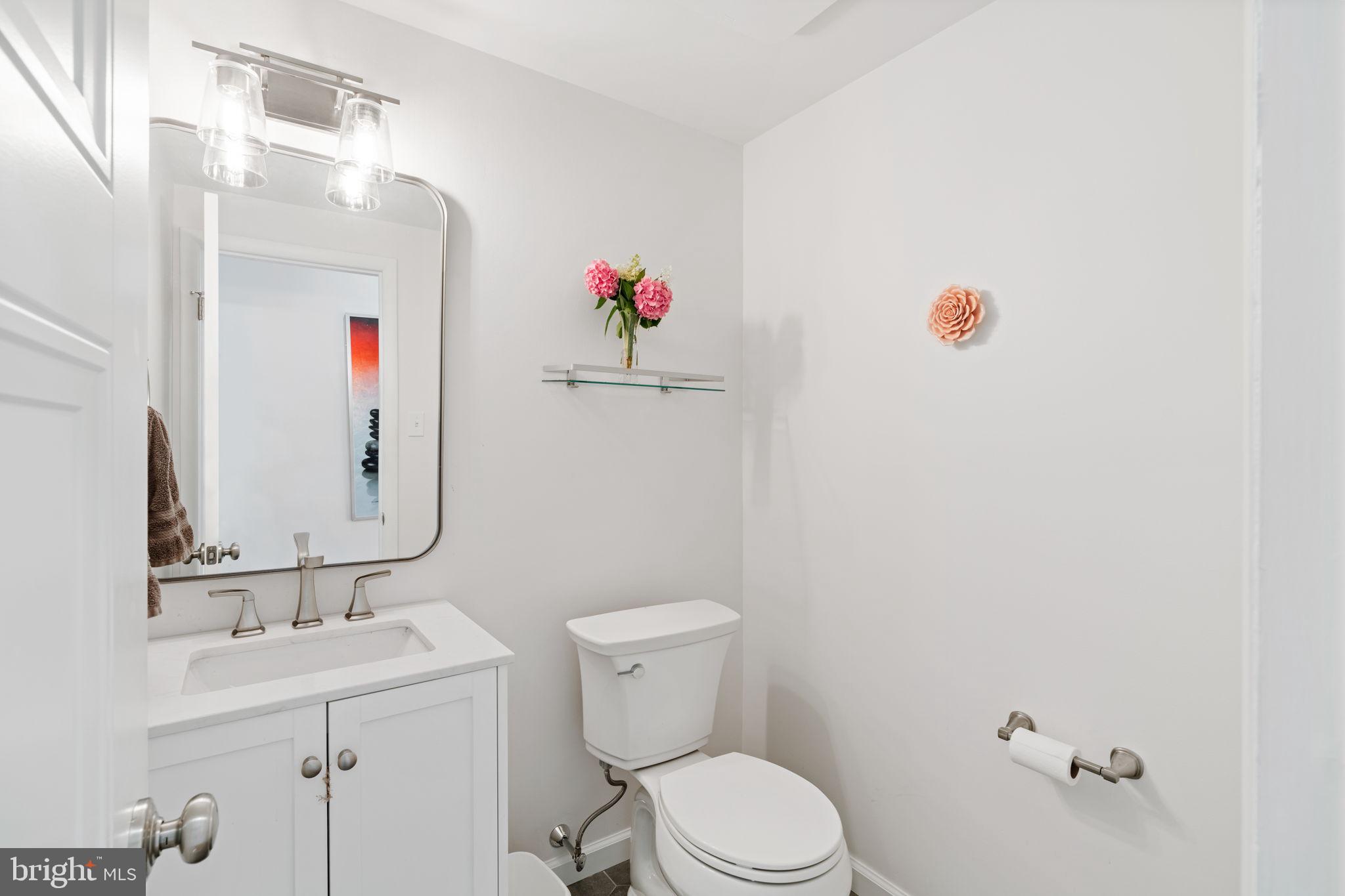 SOCIETY HILL - Residential