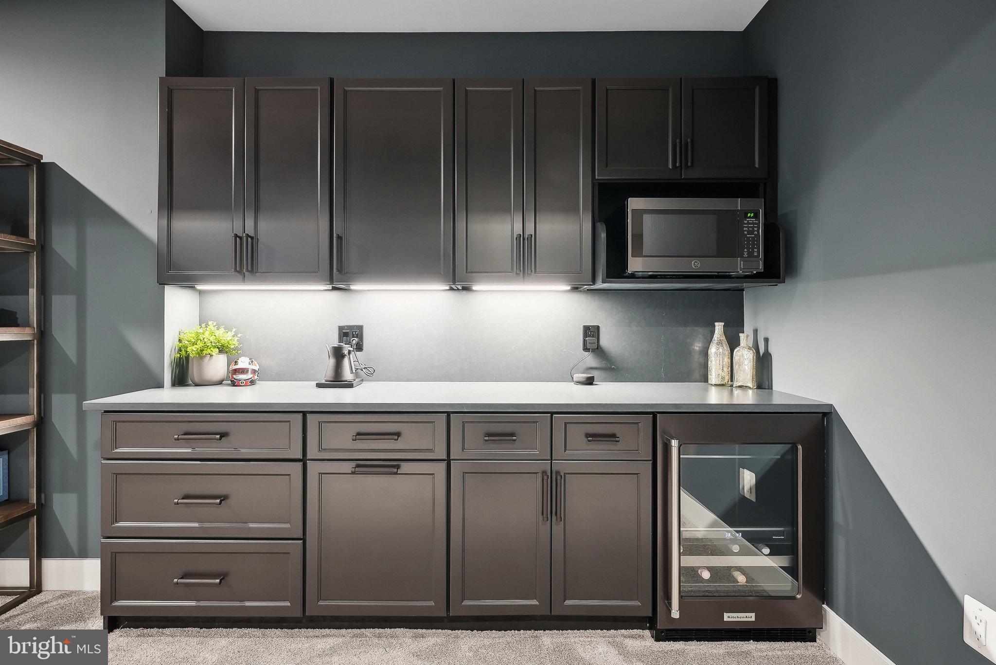 MT. PROSPECT - Residential