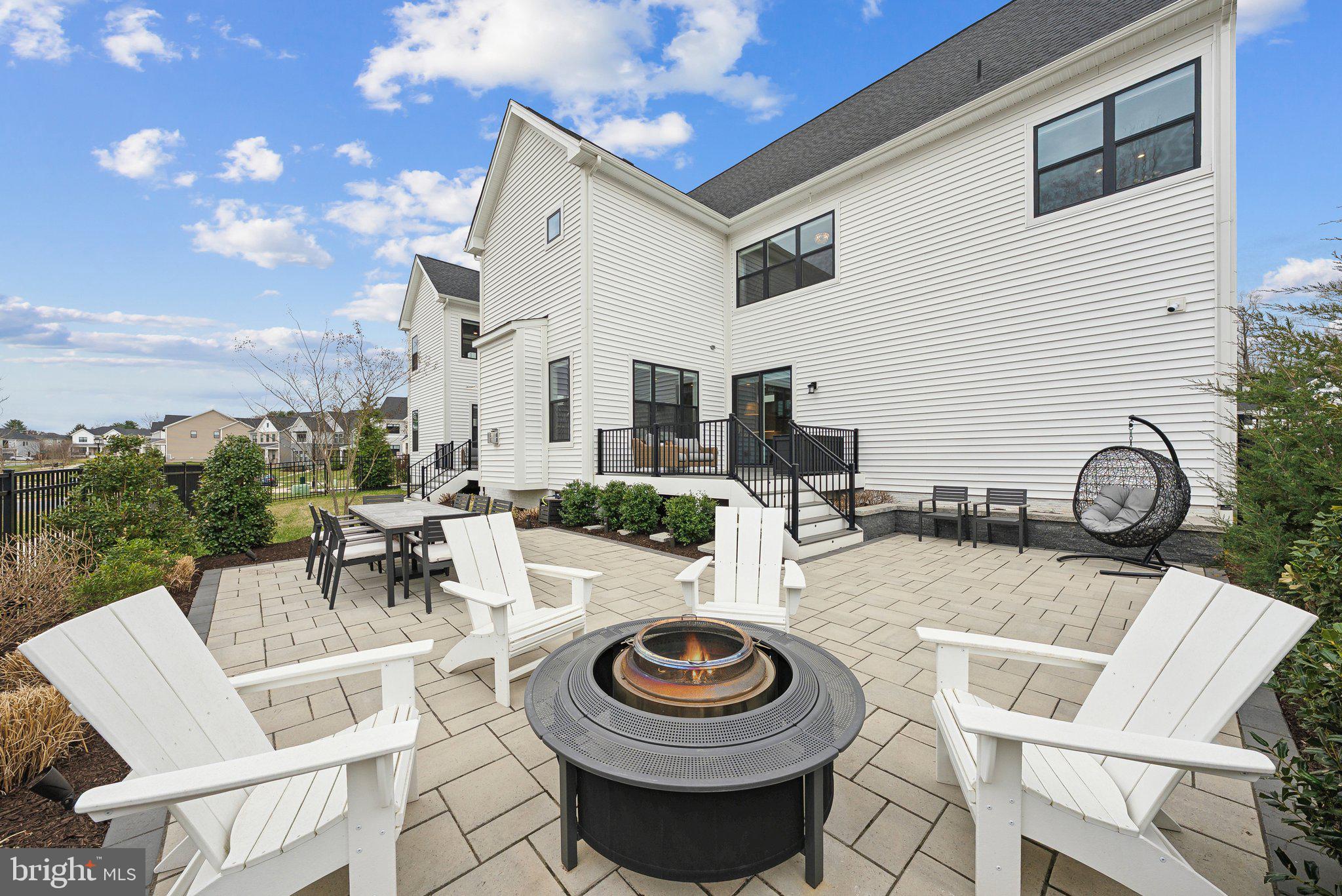 MT. PROSPECT - Residential