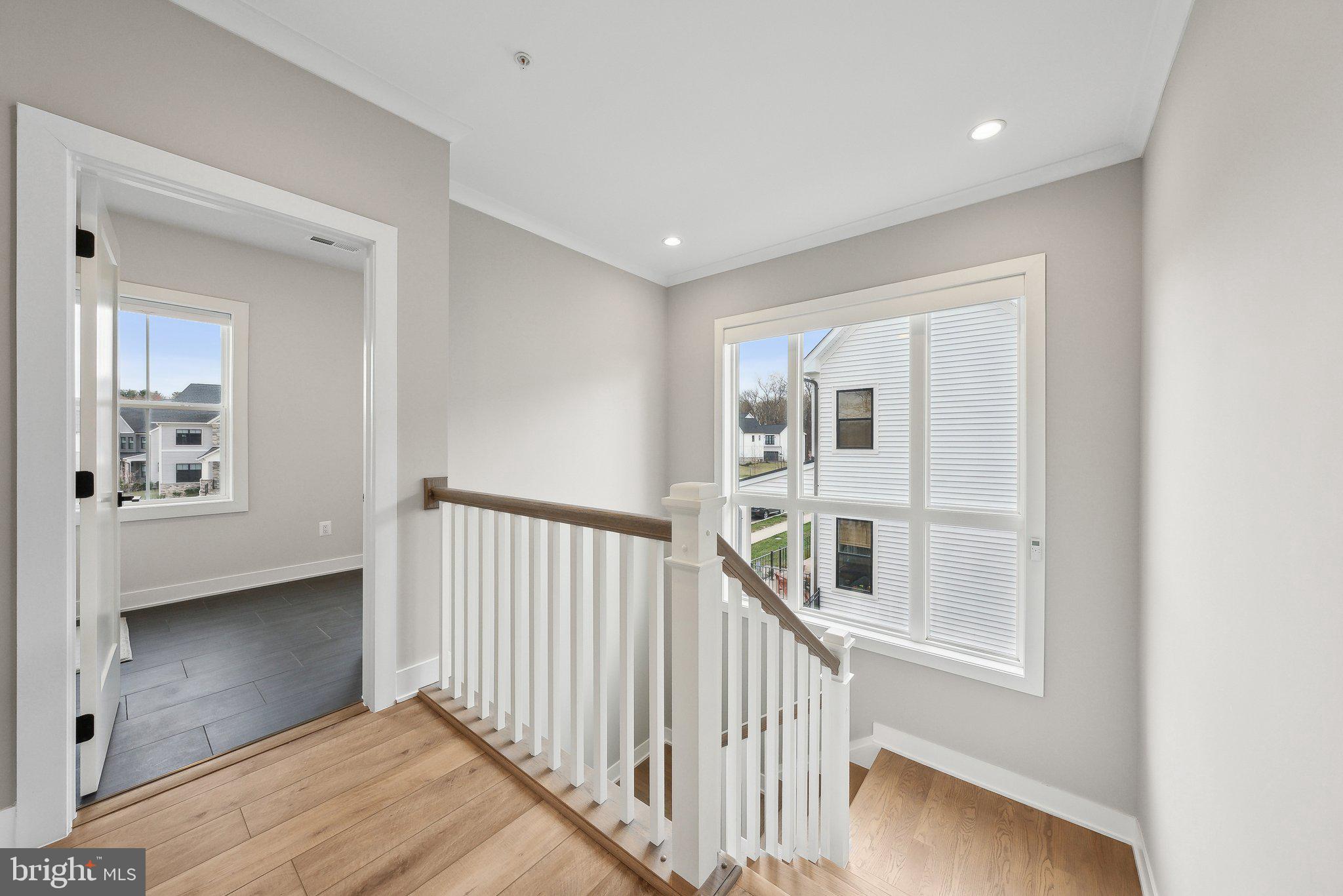 MT. PROSPECT - Residential