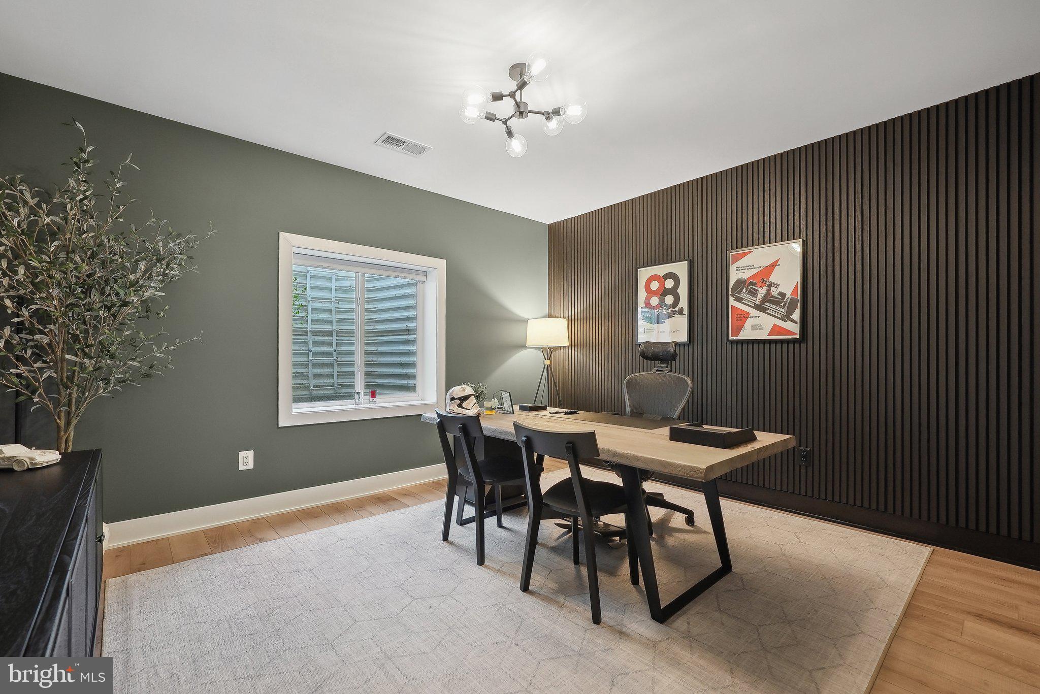 MT. PROSPECT - Residential