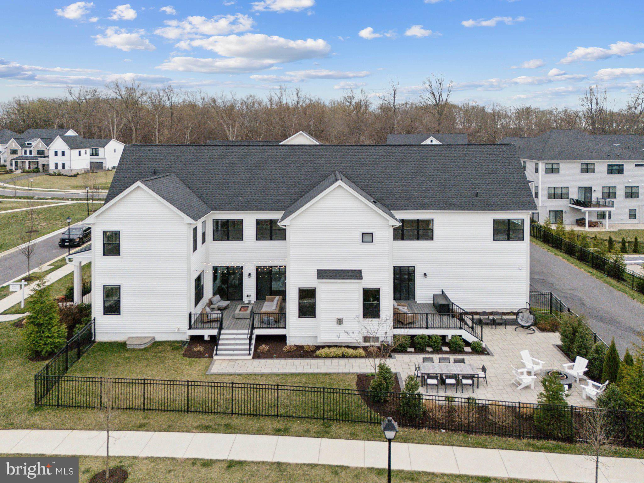 MT. PROSPECT - Residential